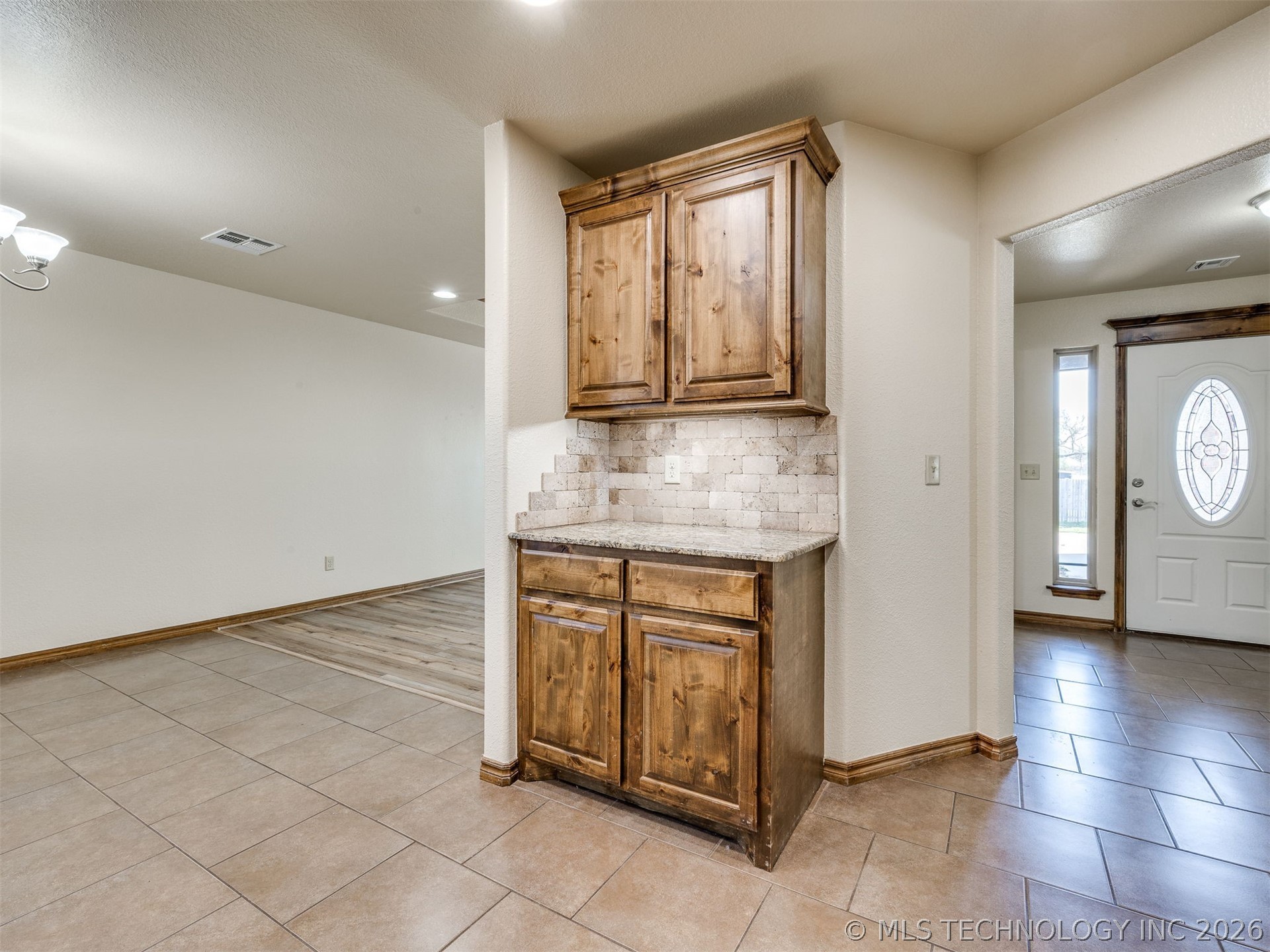 636 Altus Lane