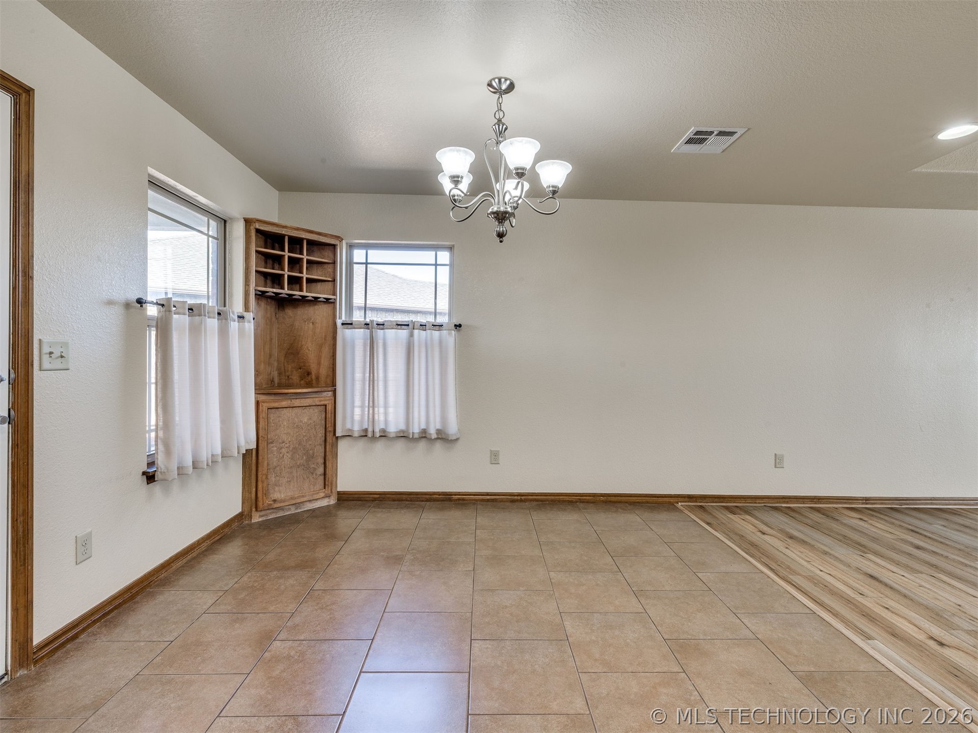 636 Altus Lane