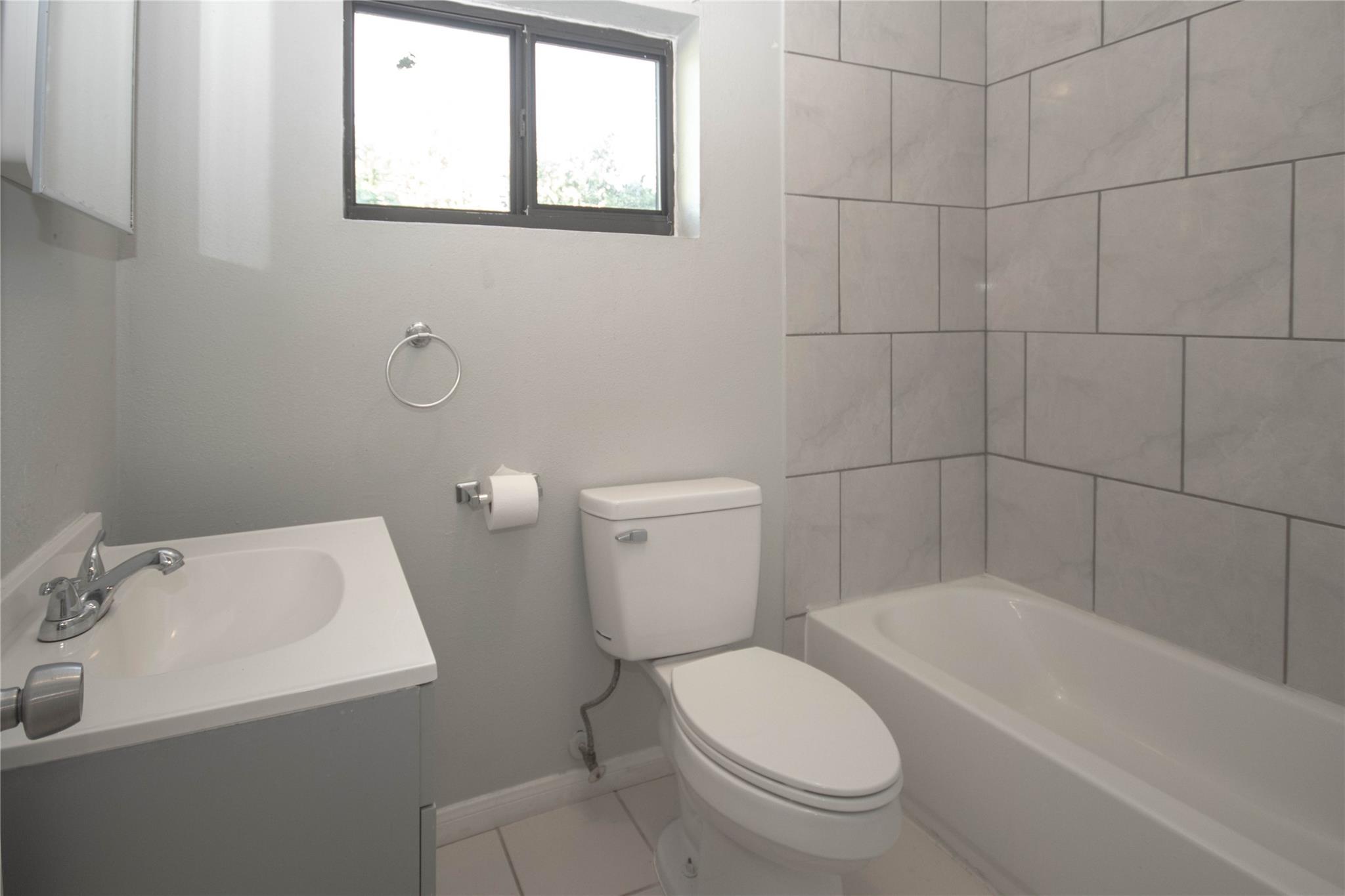 10902 Mosscrest Drive