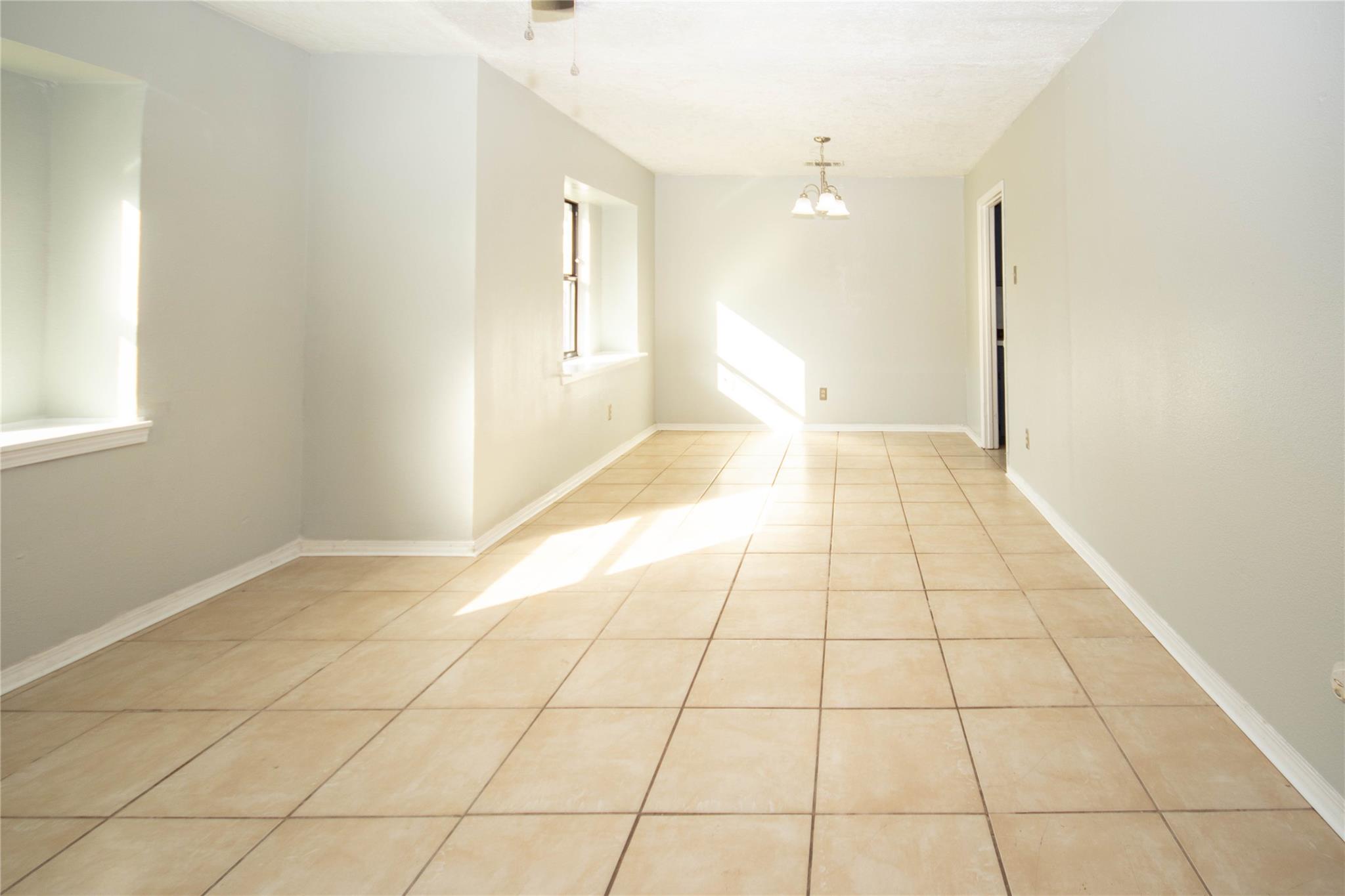 10902 Mosscrest Drive