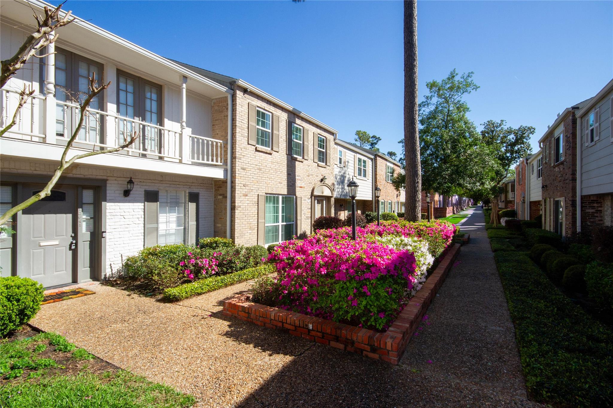 12641 Huntingwick Drive # 175
