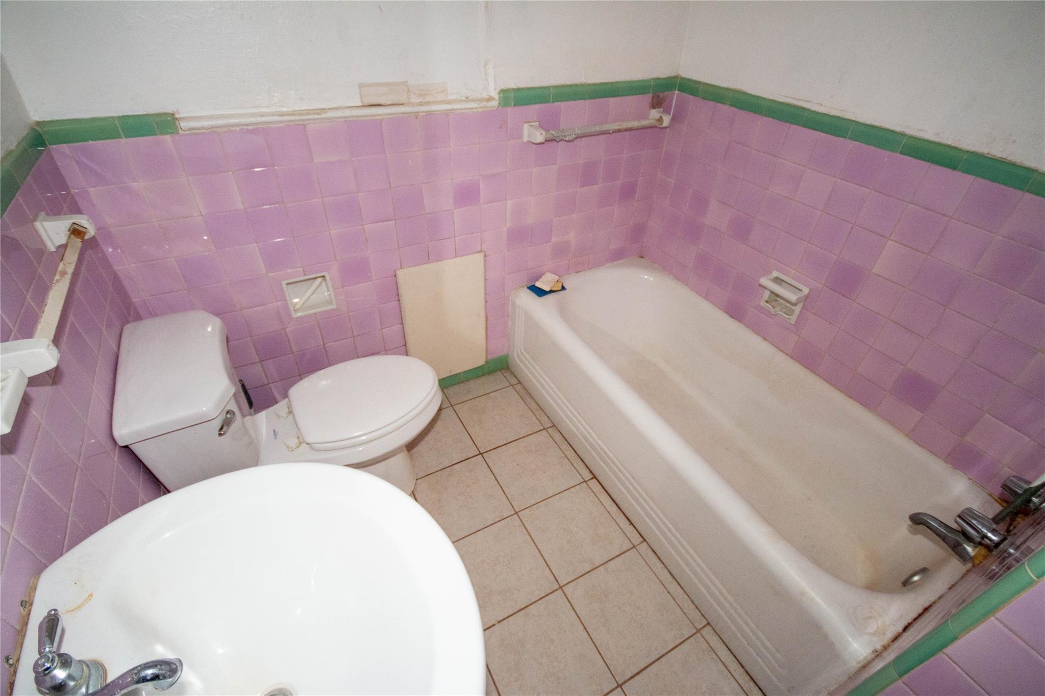 3412 Rosedale Street