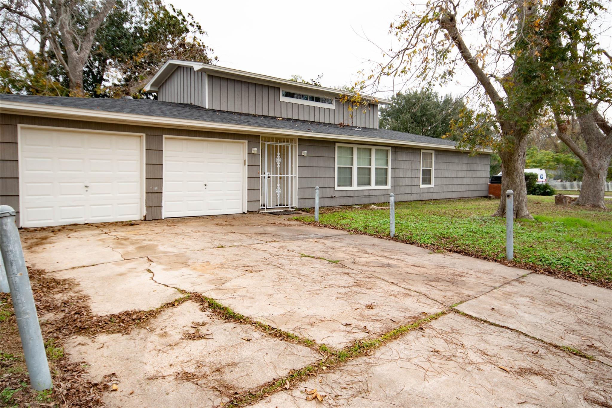 6603 Thrush Drive