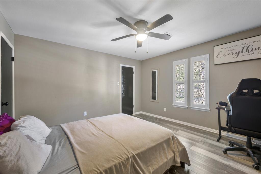 5411 Graystone Lane