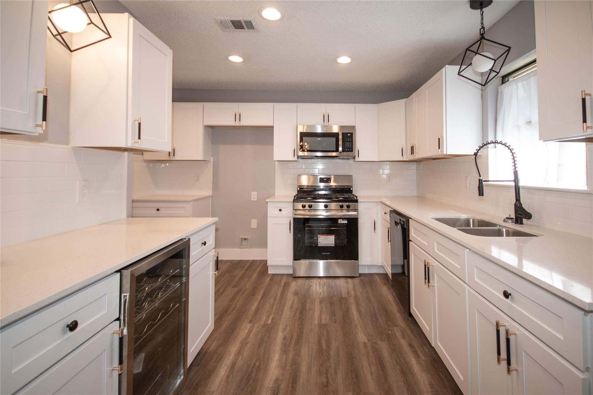 2314 Peaceful Valley Drive