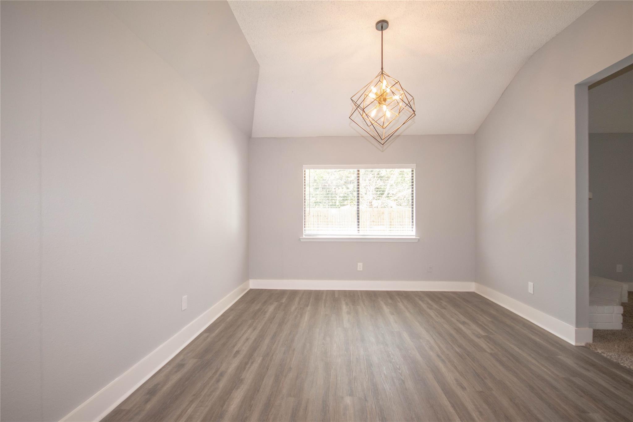 2314 Peaceful Valley Drive