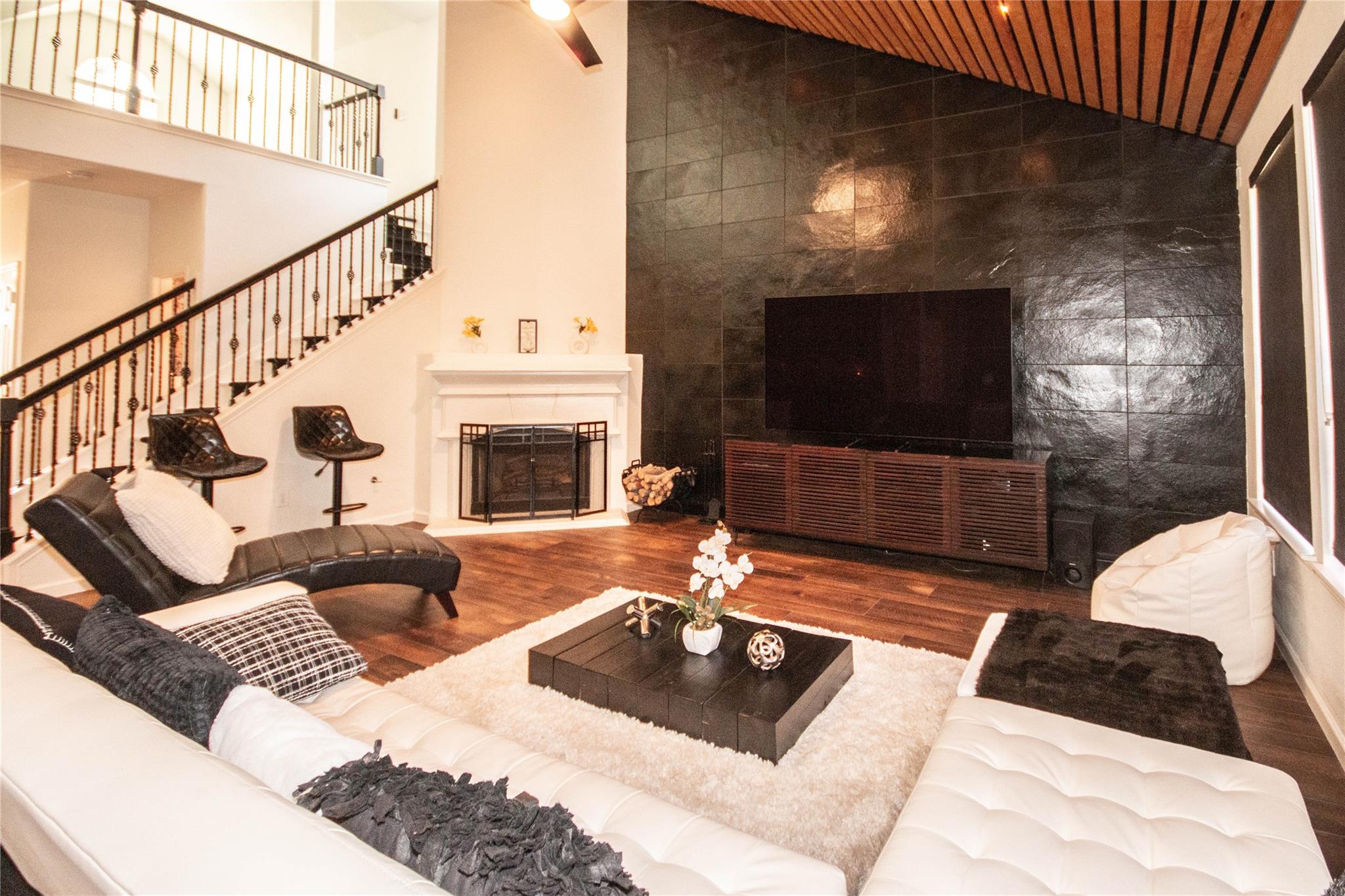 14606 Wildwood Springs Lane