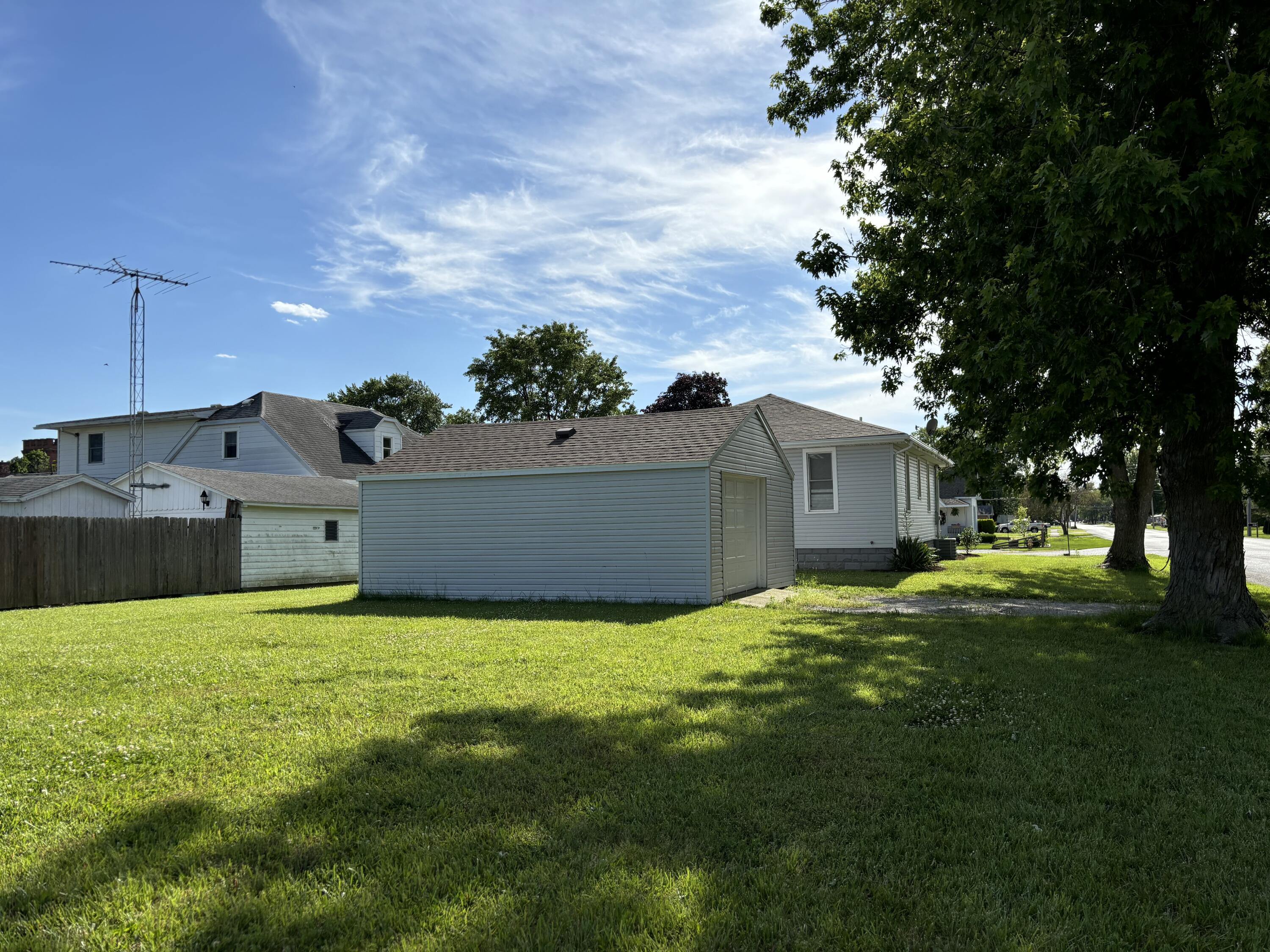 135 N Salem Street