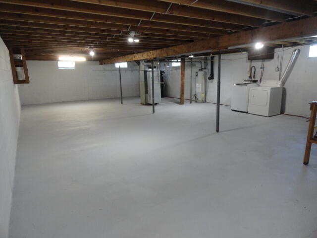 1700 W Wood Road