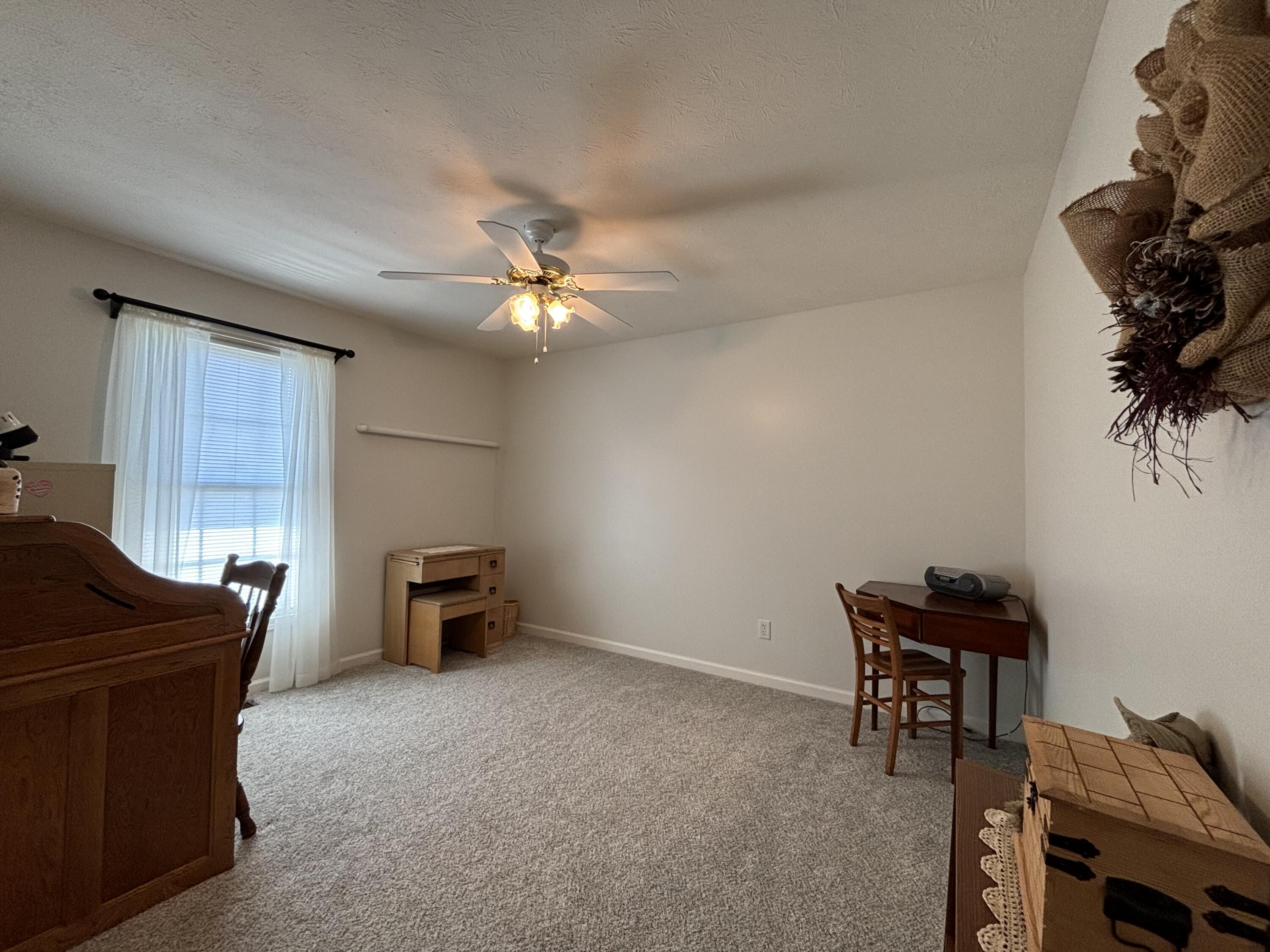 1014 W Scouts Bluff