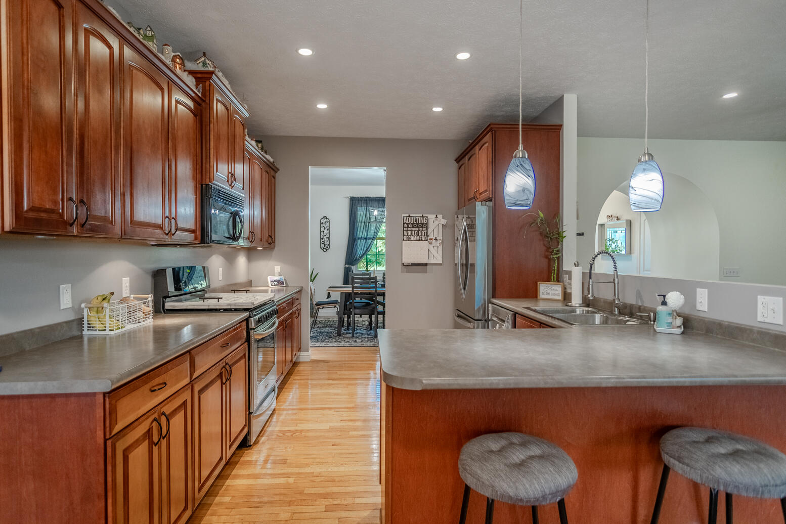1009 W Scouts Bluff Road