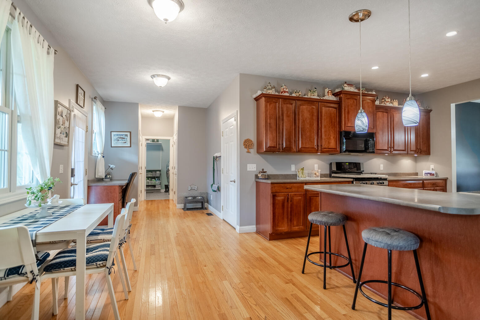 1009 W Scouts Bluff Road
