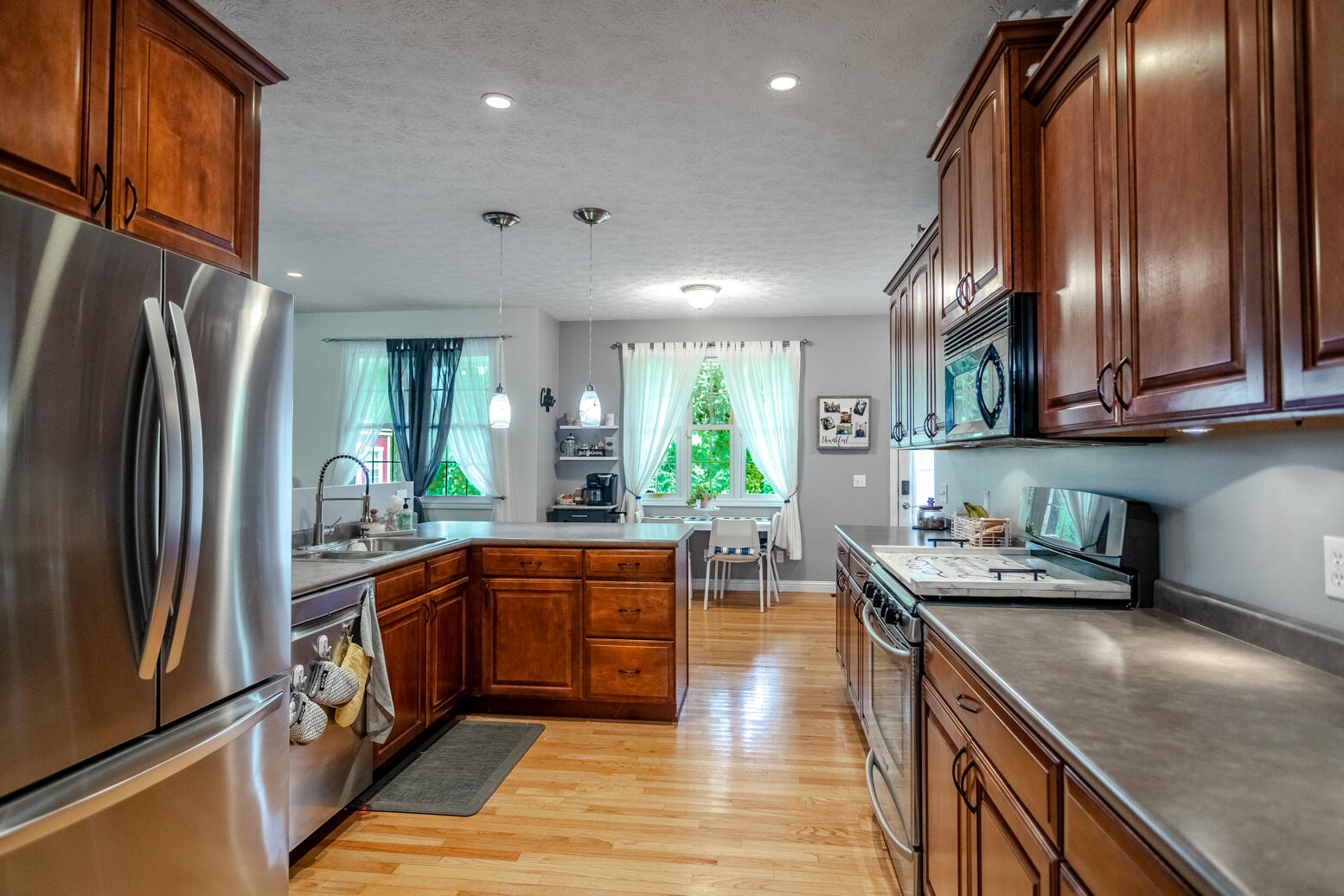 1009 W Scouts Bluff Road