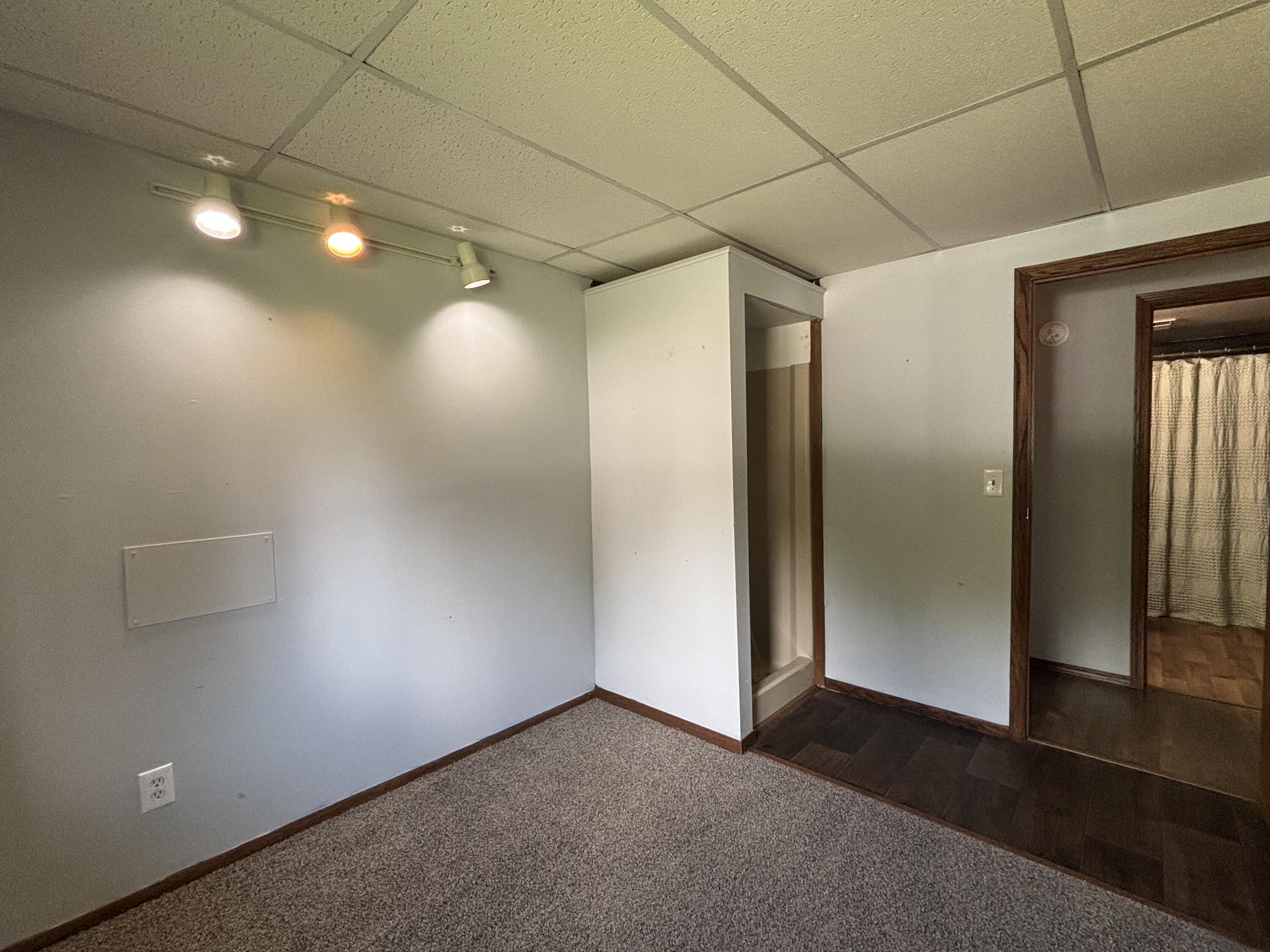 409 W Howard Street