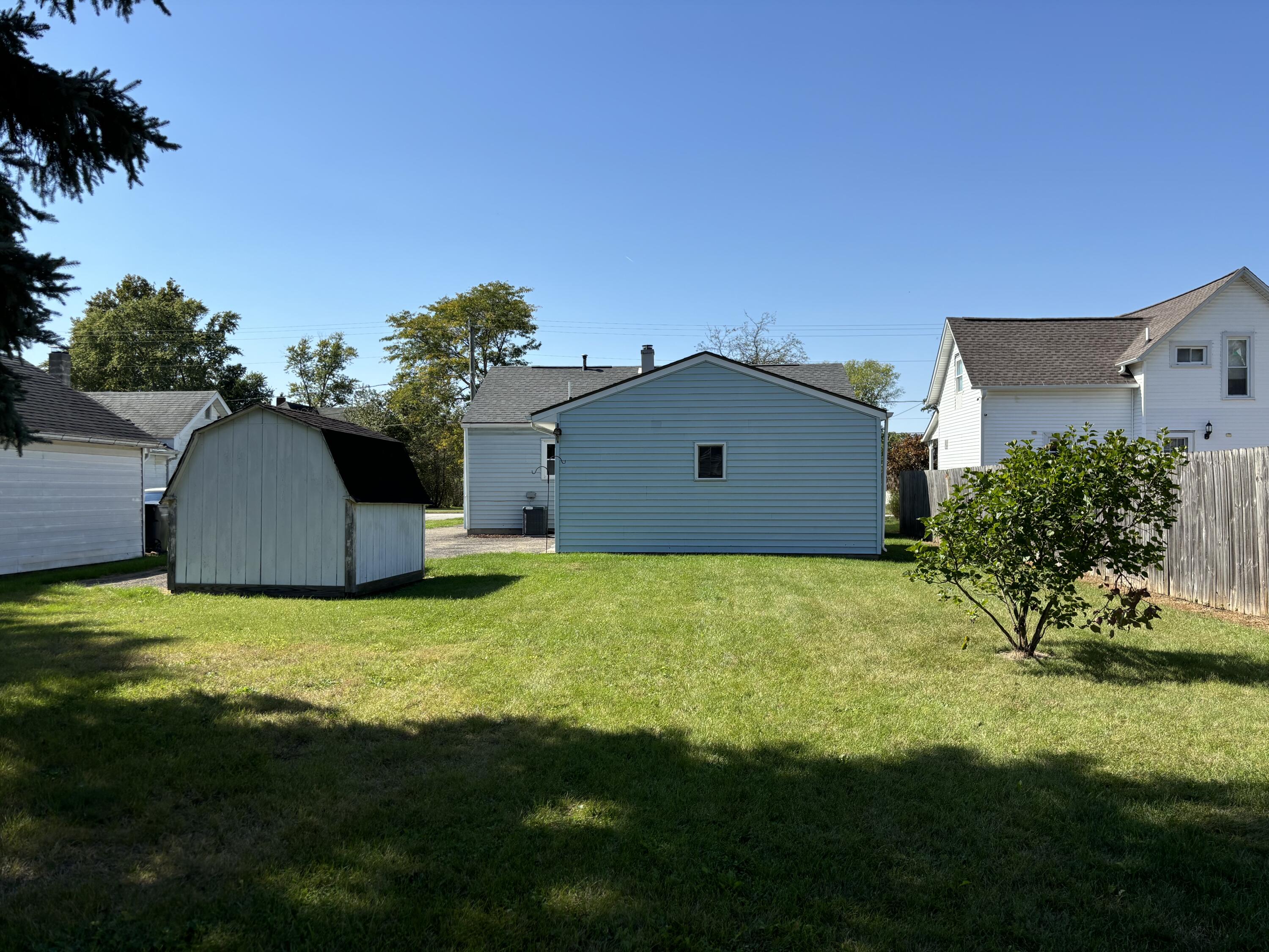741 N Abigail Street