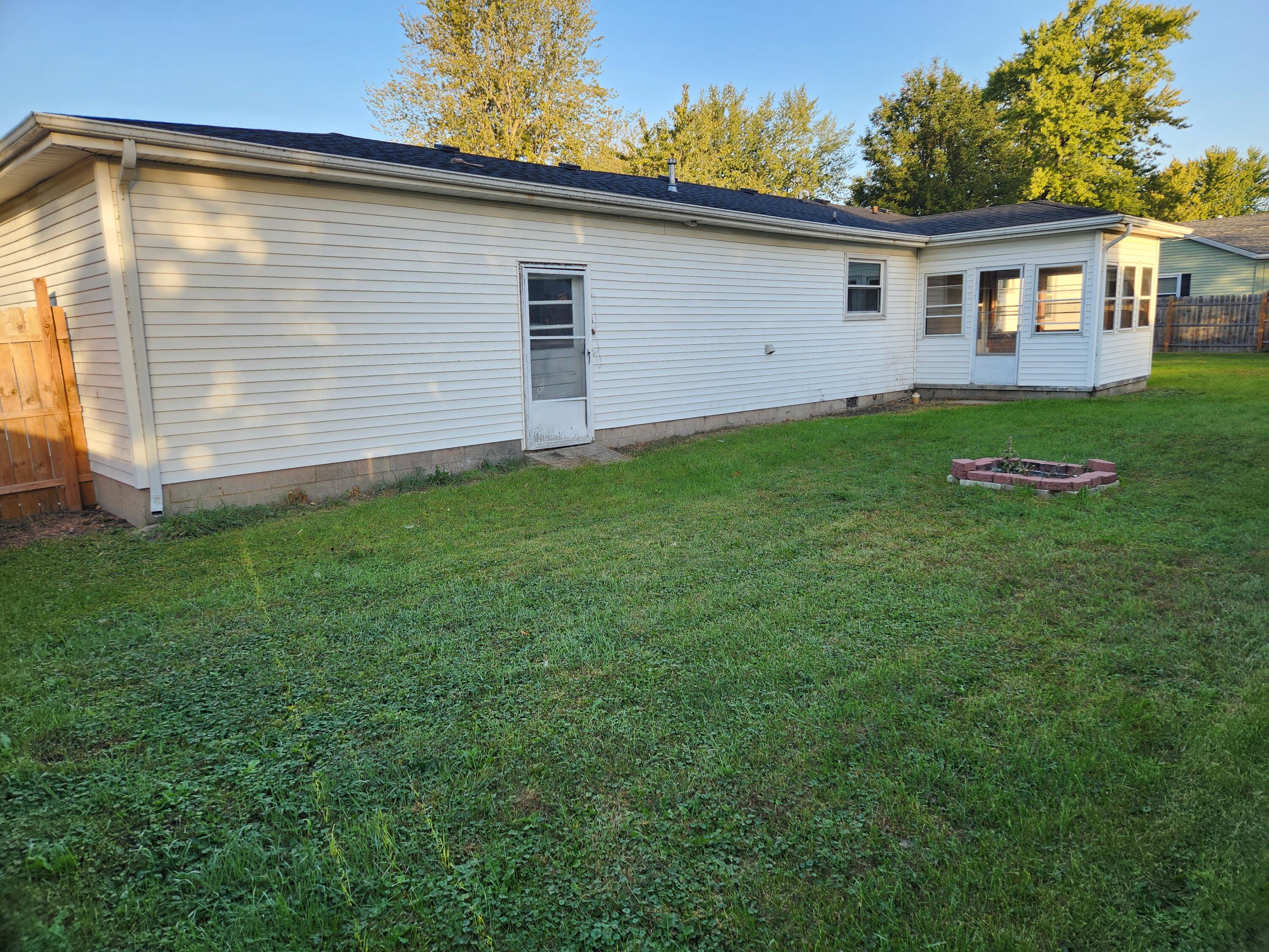 629 Deans Place