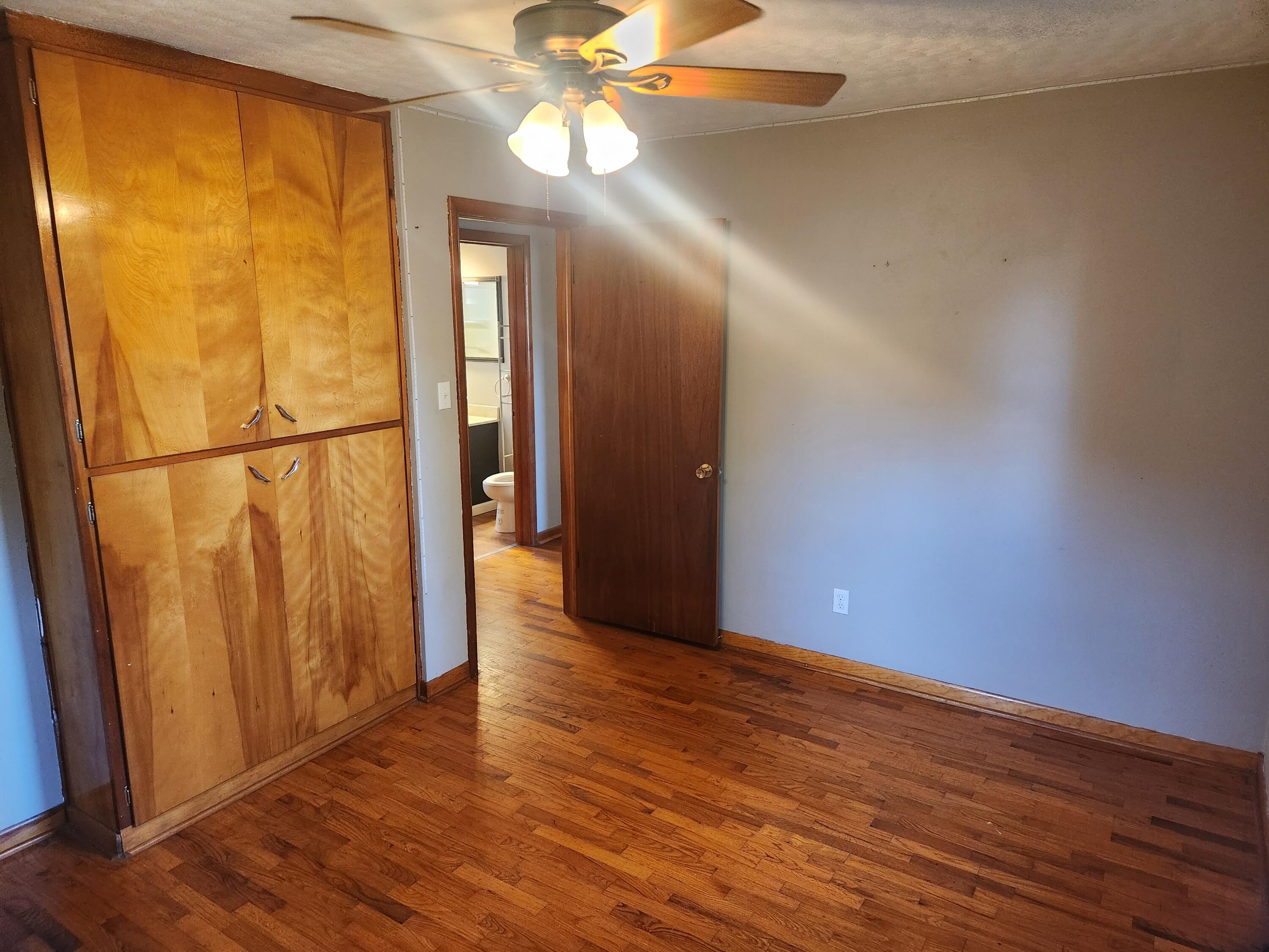 629 Deans Place