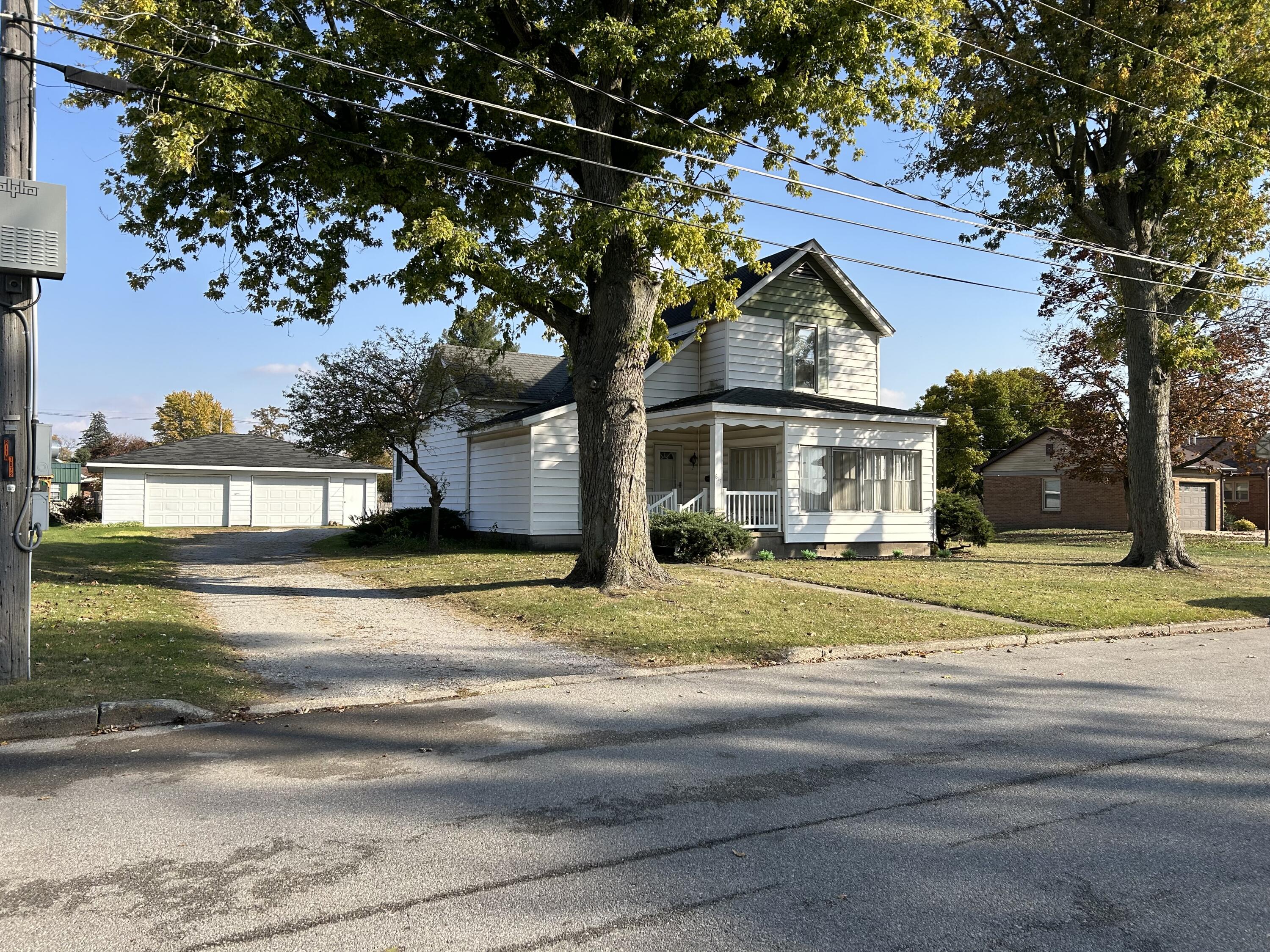 617 N Abigail Street