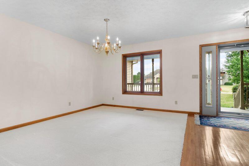 518 Countryside Circle