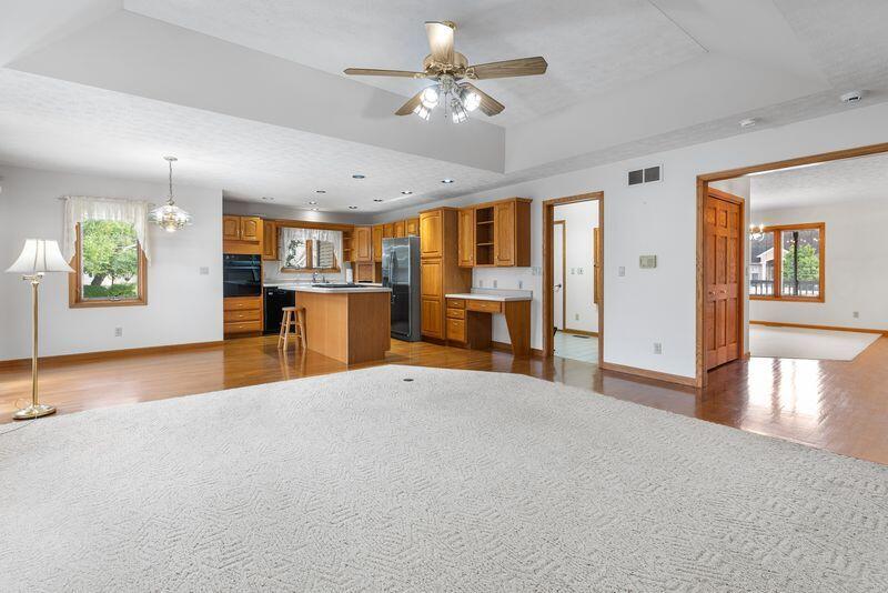 518 Countryside Circle