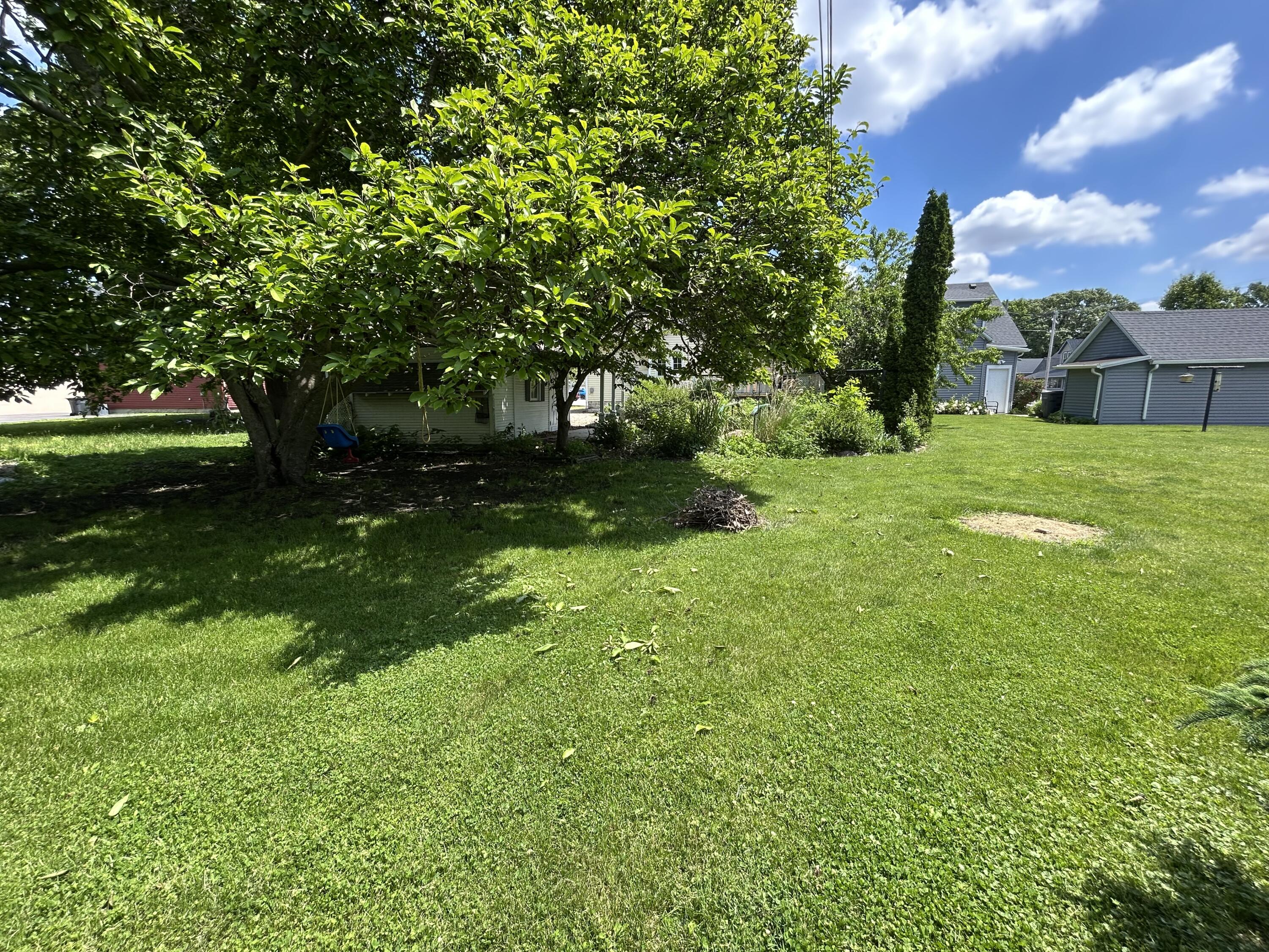 220 S Van Rensselaer Street