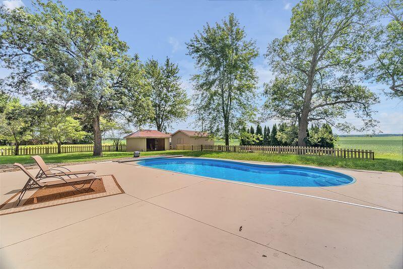8373 Oak Tree Drive