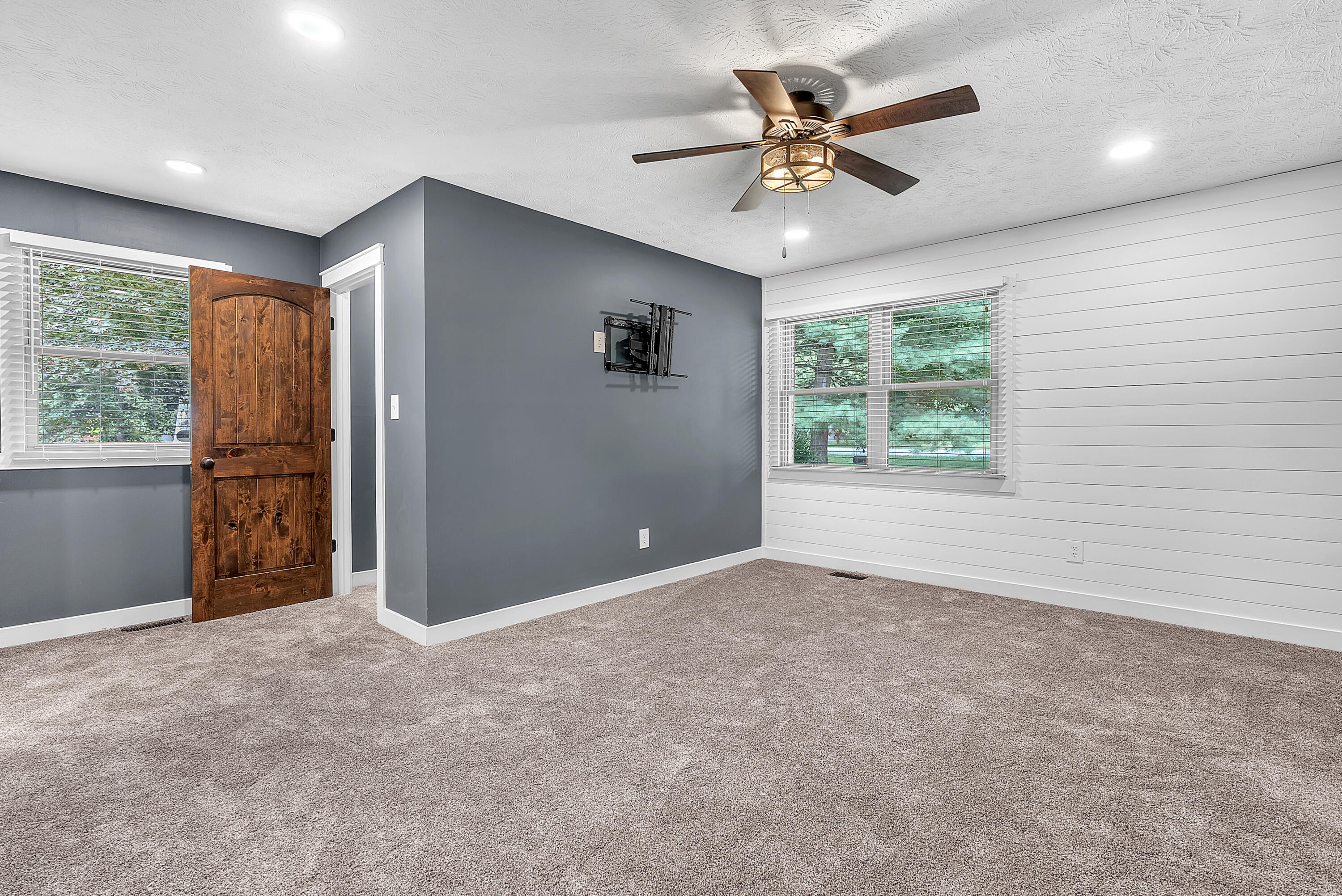 8373 Oak Tree Drive