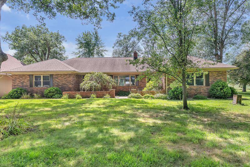 8373 Oak Tree Drive