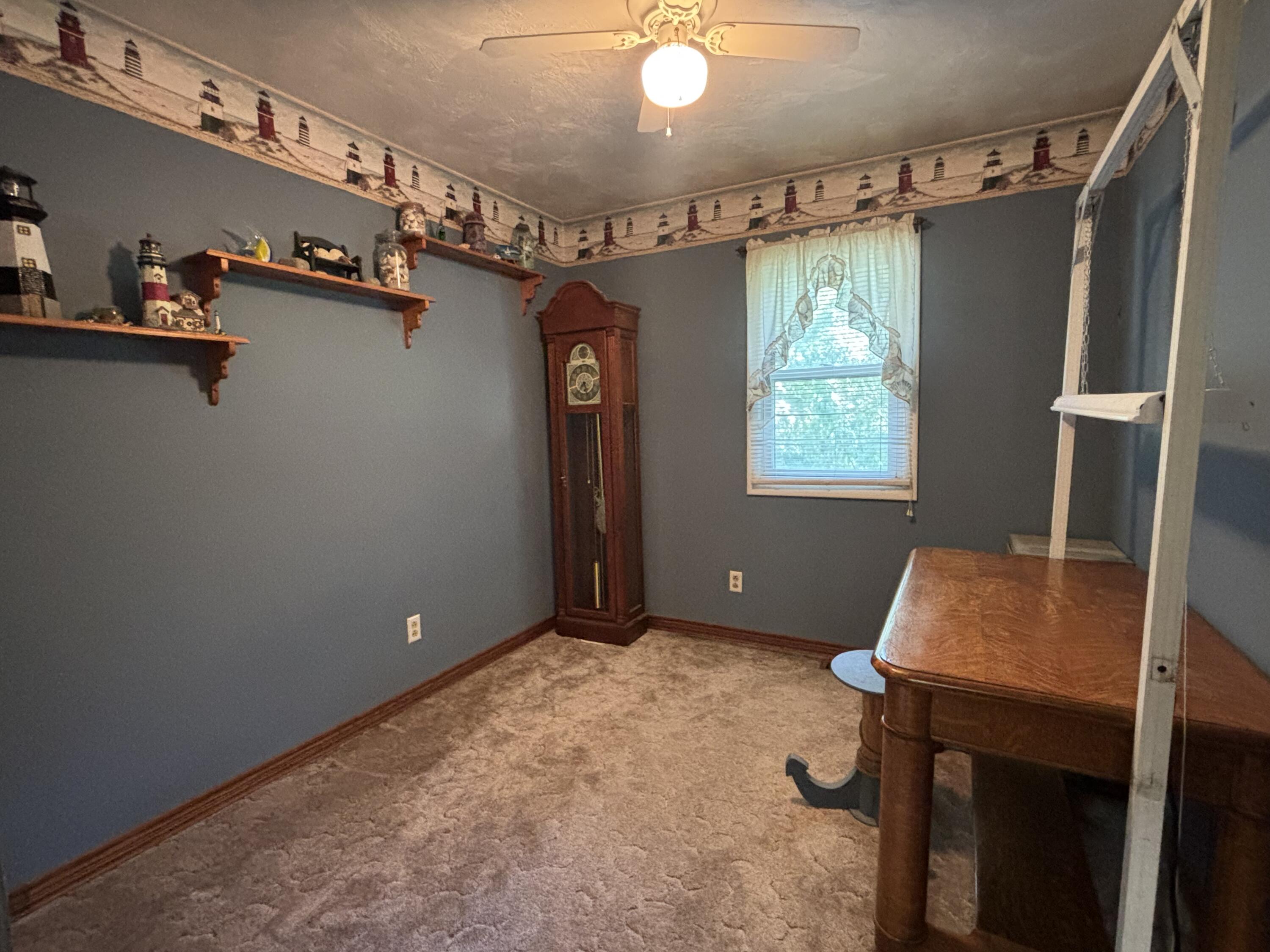 870 W Bunkum Road