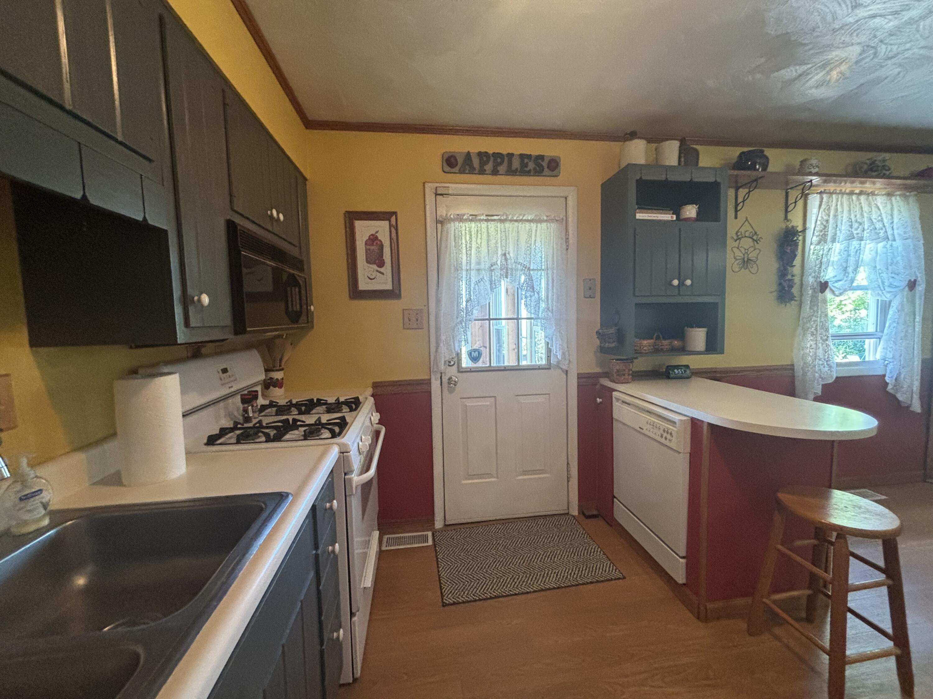 870 W Bunkum Road