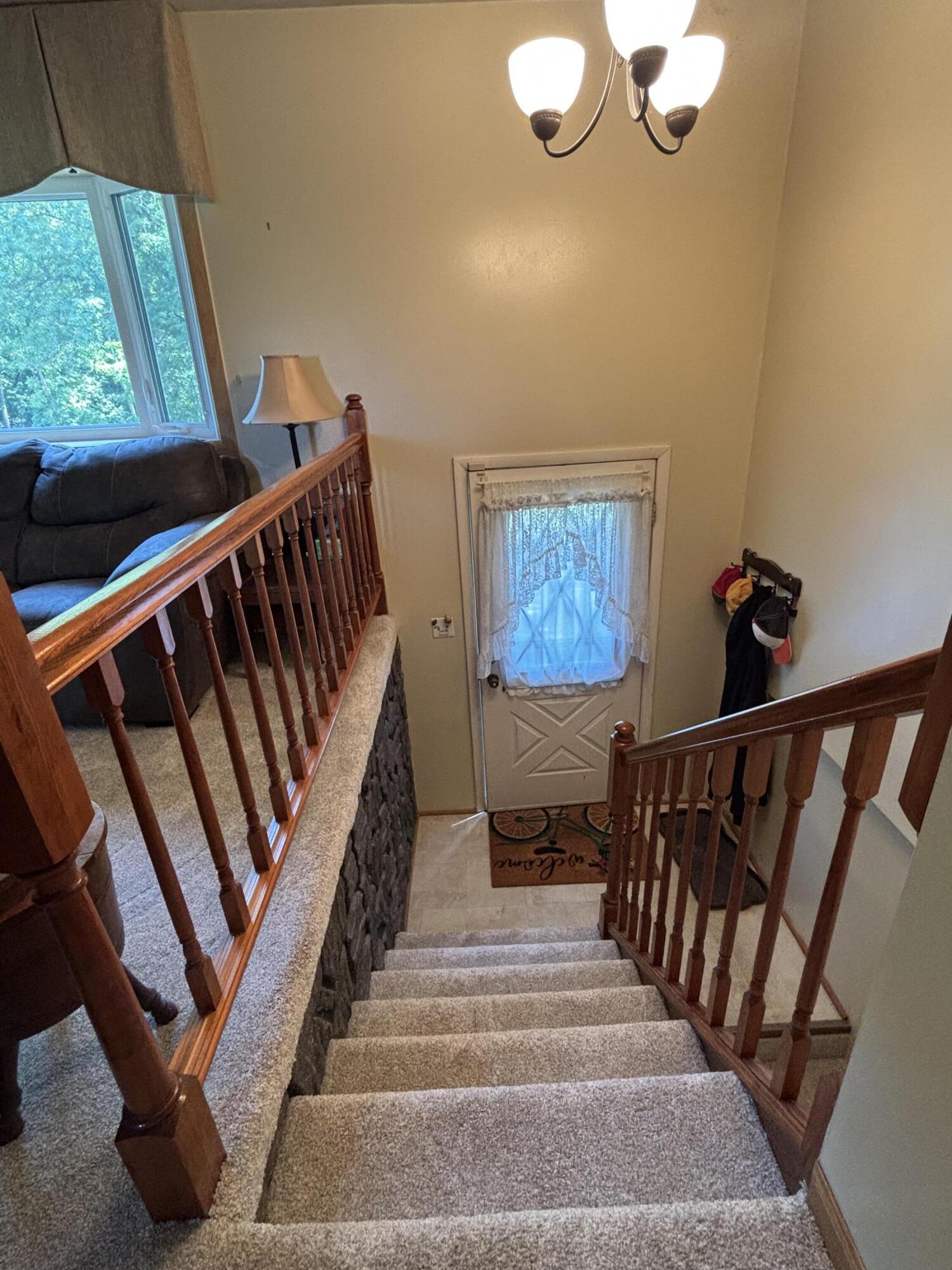 870 W Bunkum Road