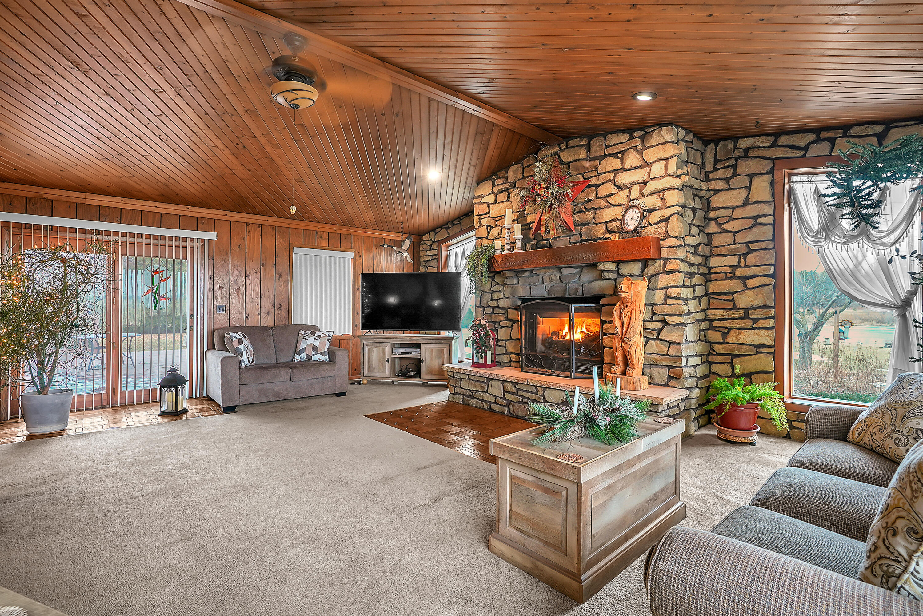 4484 E State Road 55