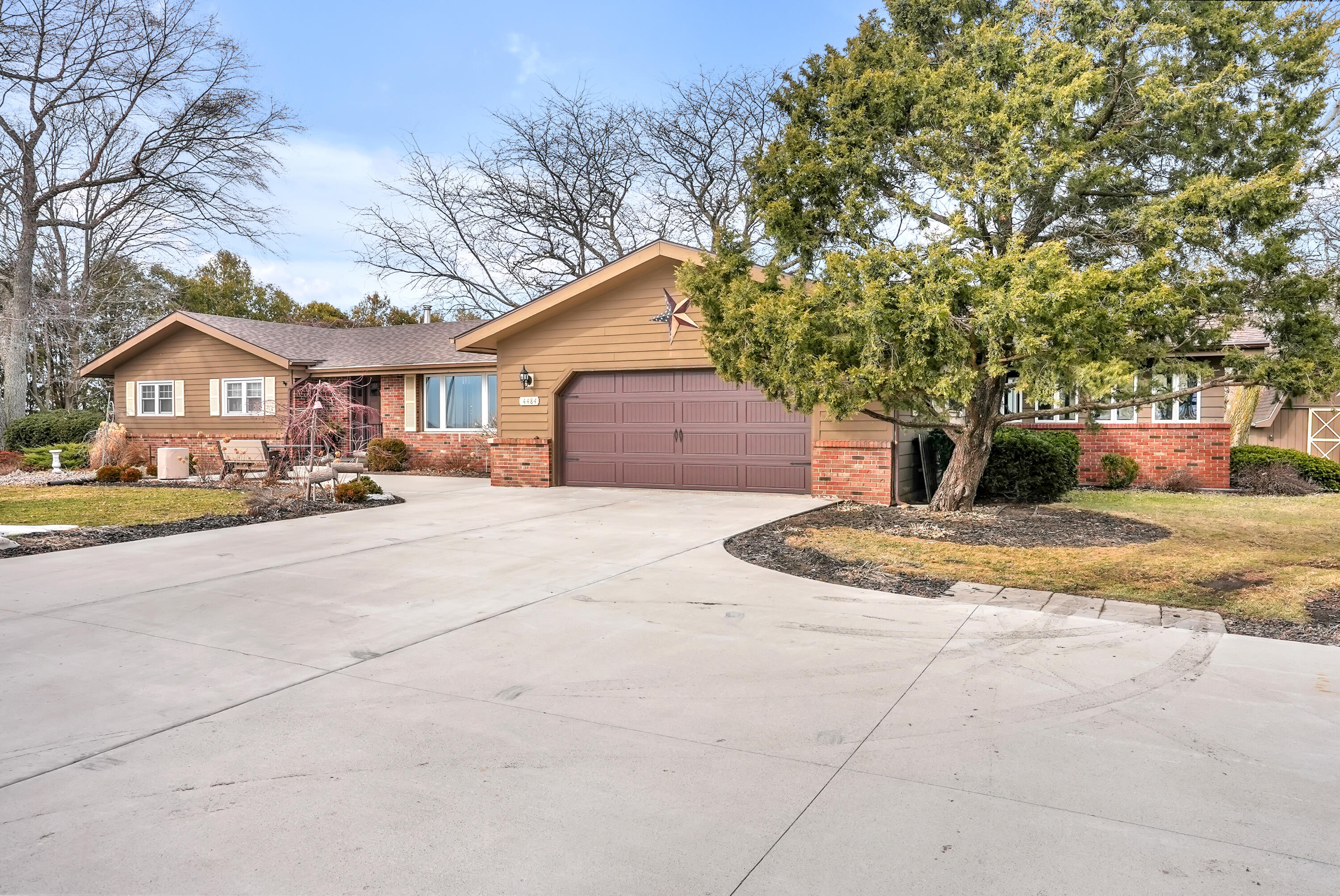 4484 E State Road 55