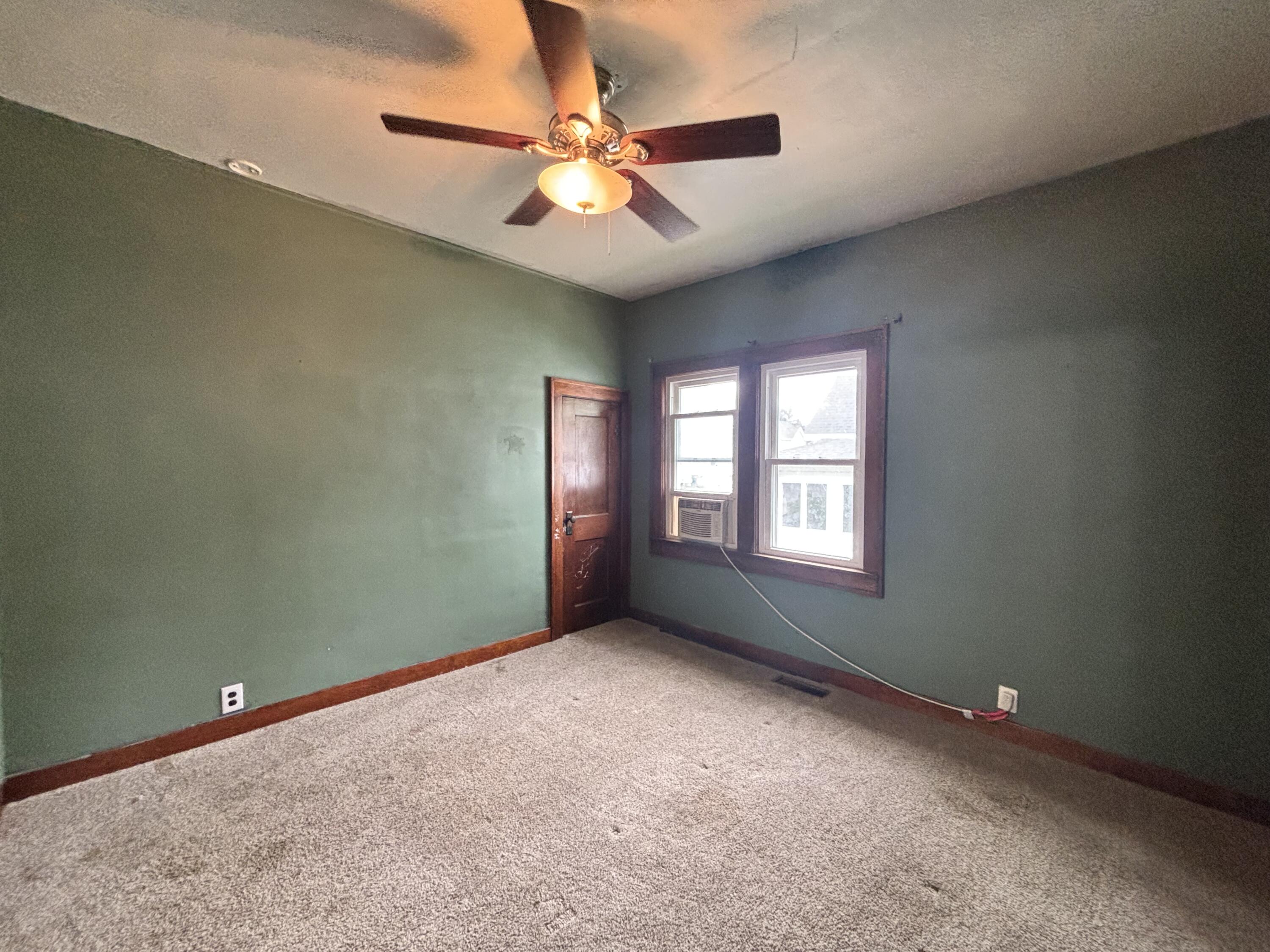 309 N Center Street