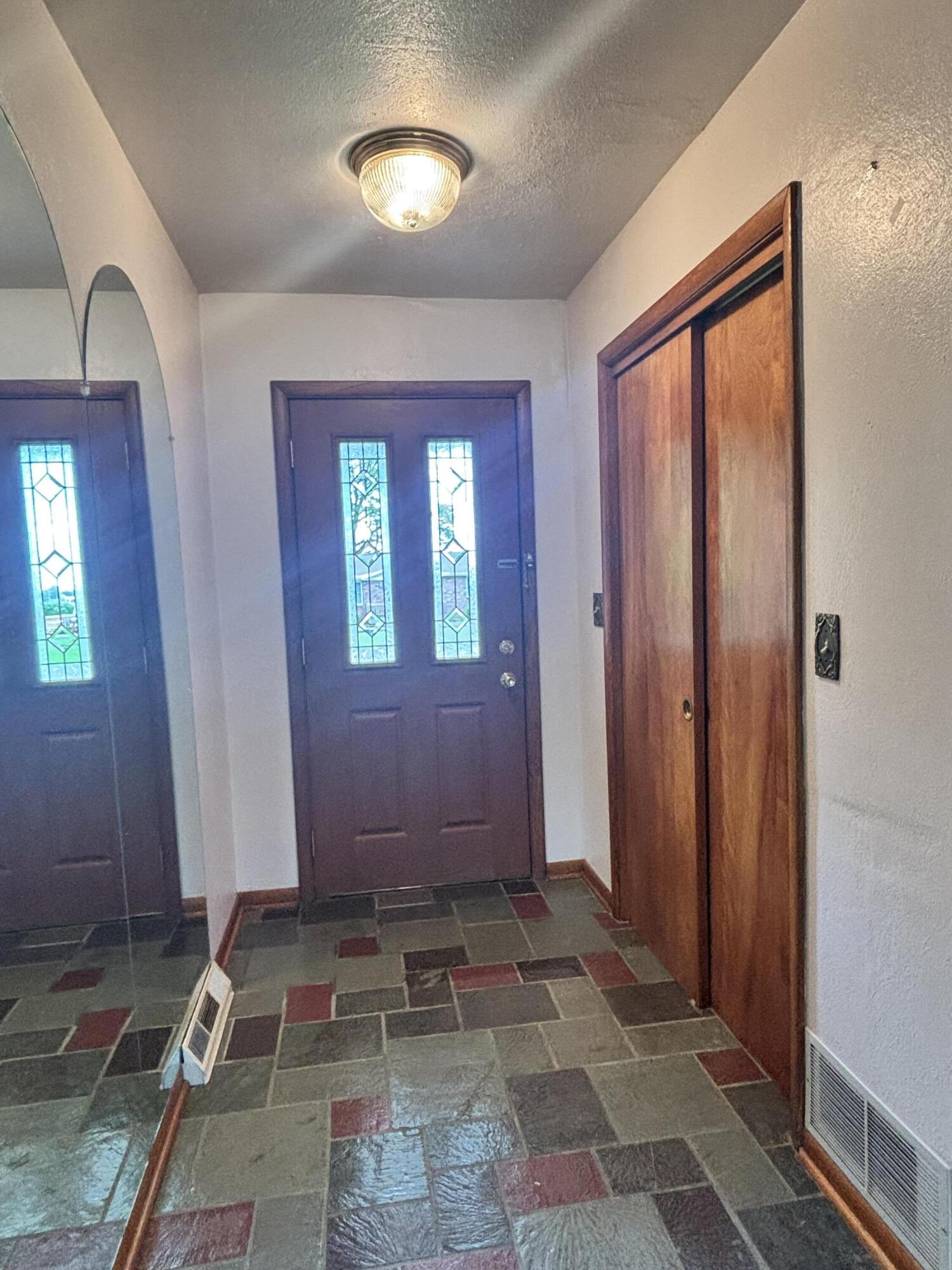 570 E Amsler Road
