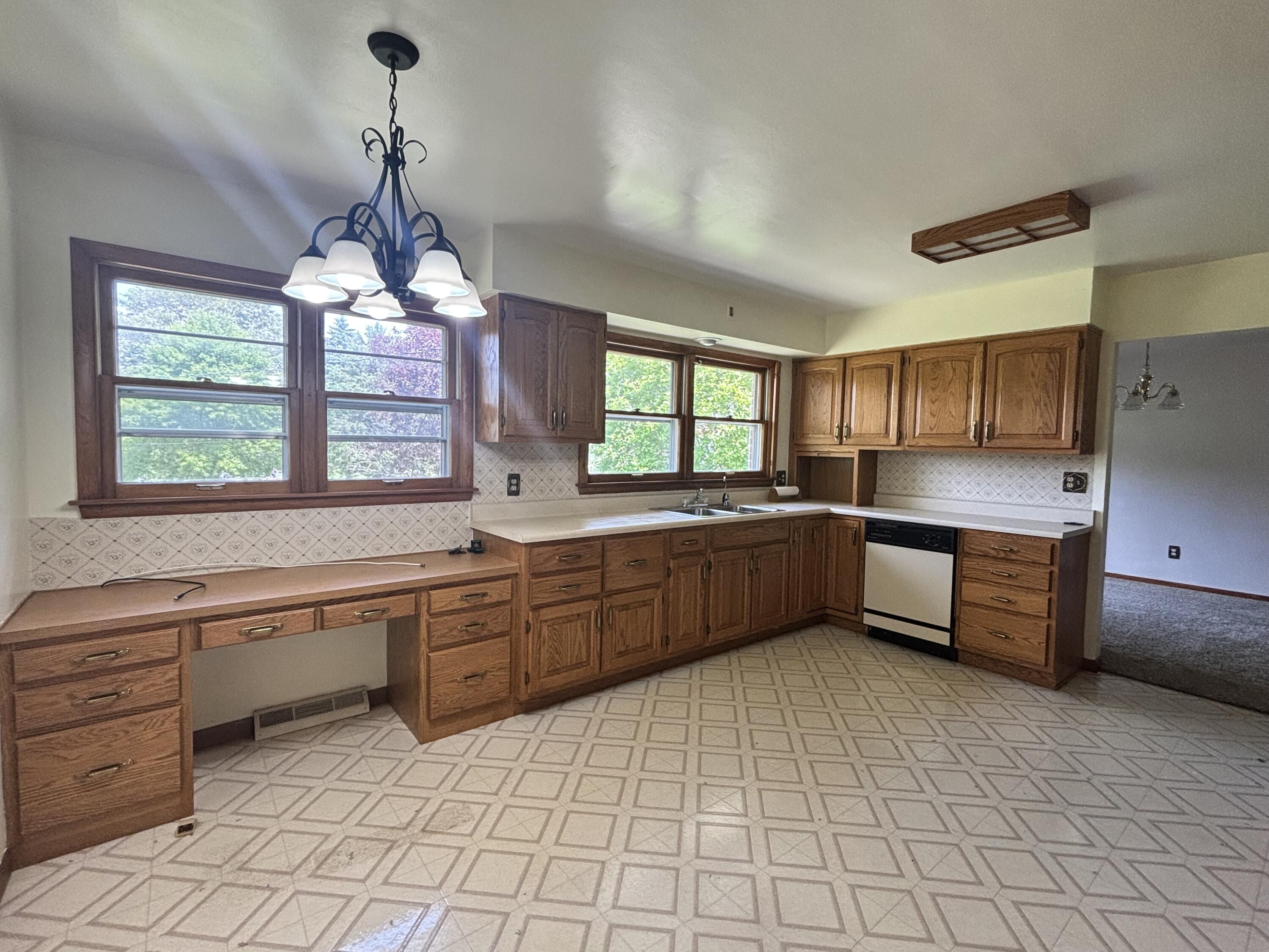 570 E Amsler Road