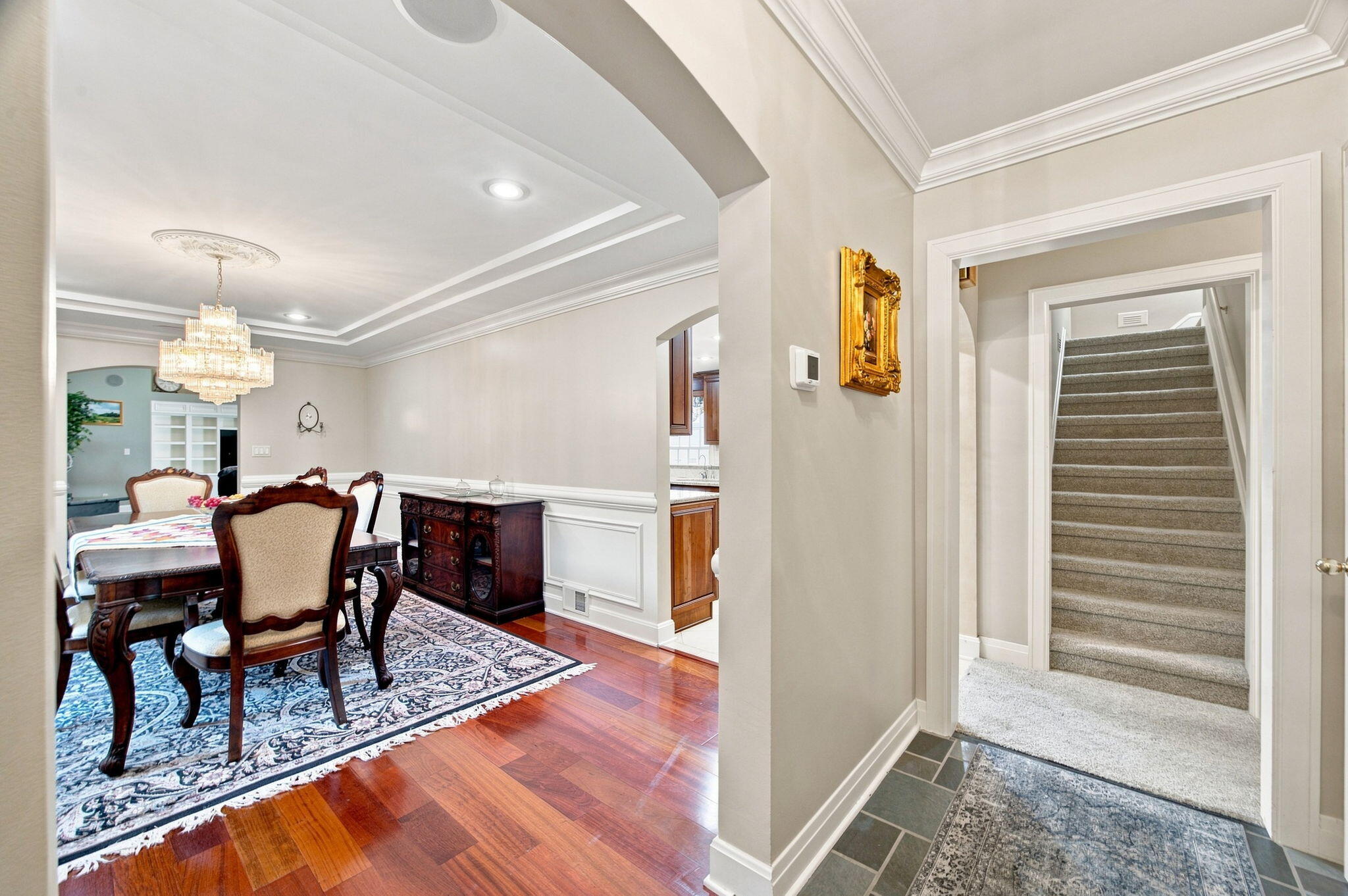 827 W Clark Street