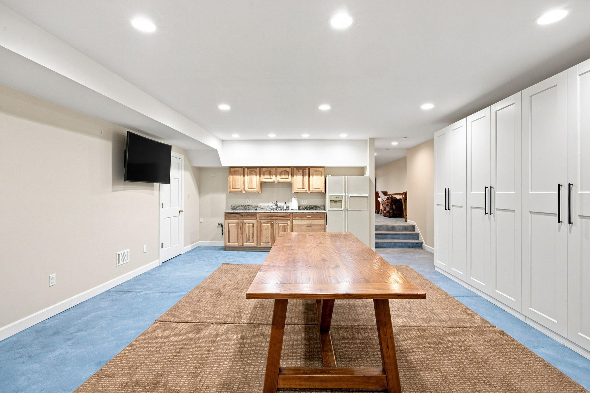 827 W Clark Street