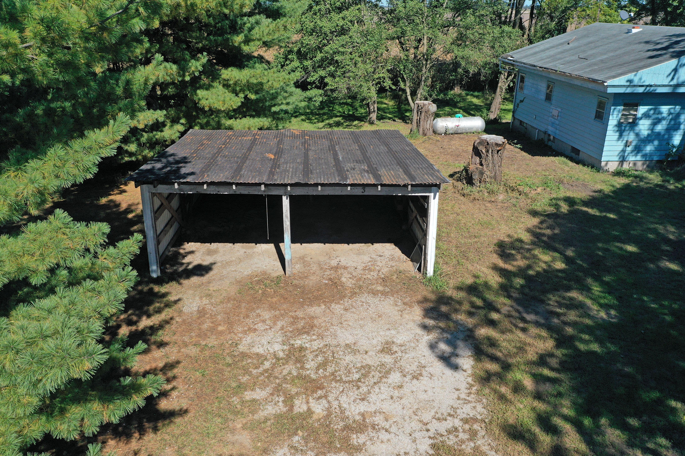 7406 County Rd 60 E