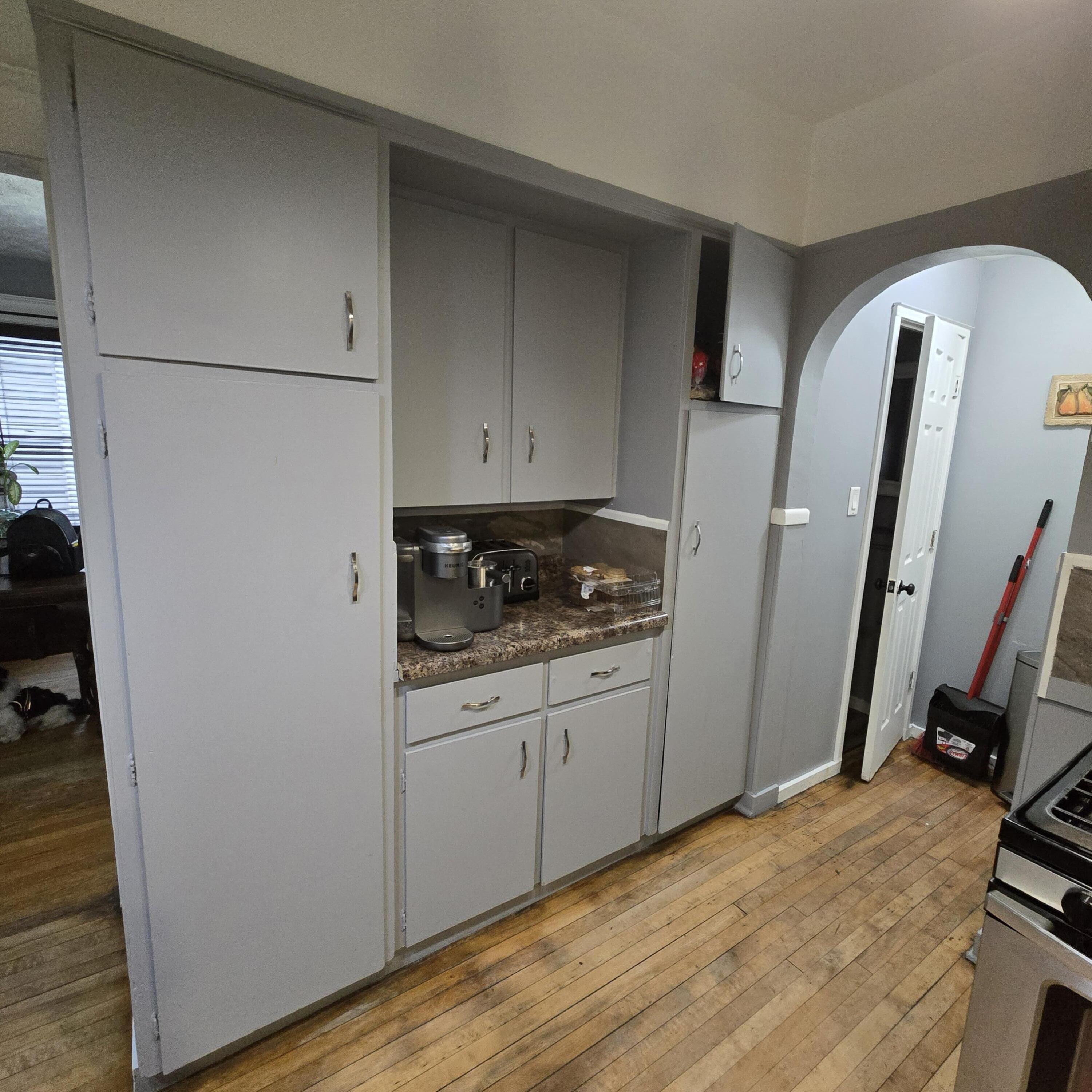 1131 Thomas Street SE