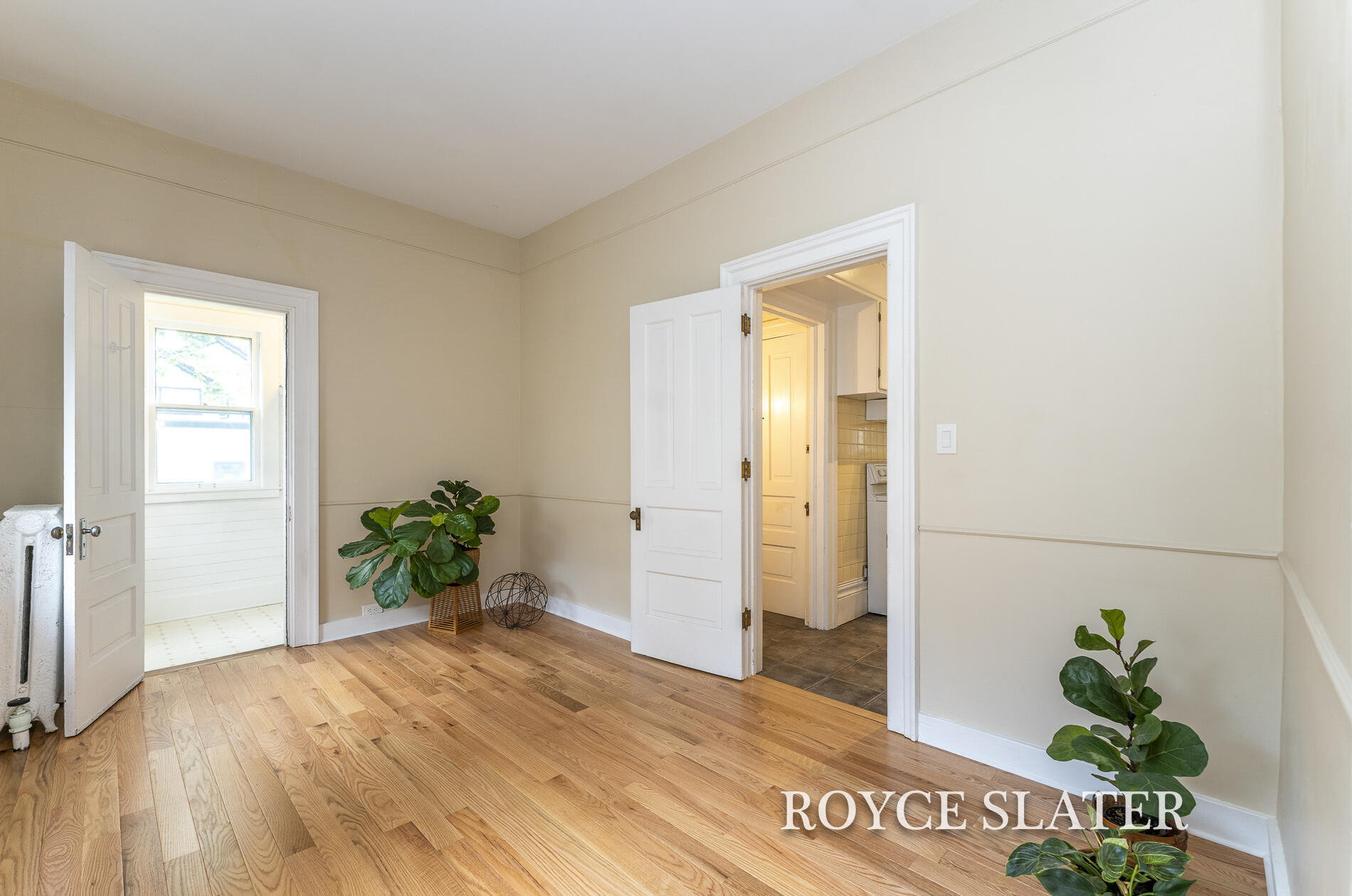 525 College Avenue SE