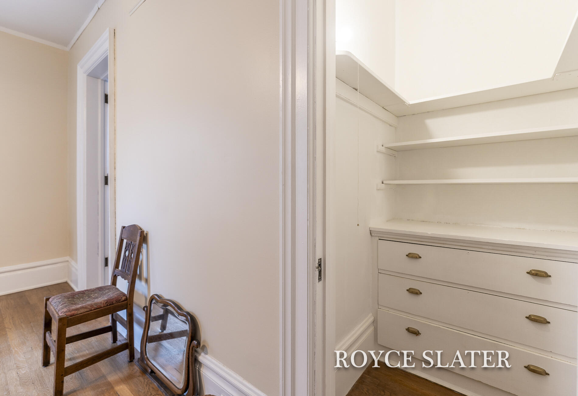 525 College Avenue SE