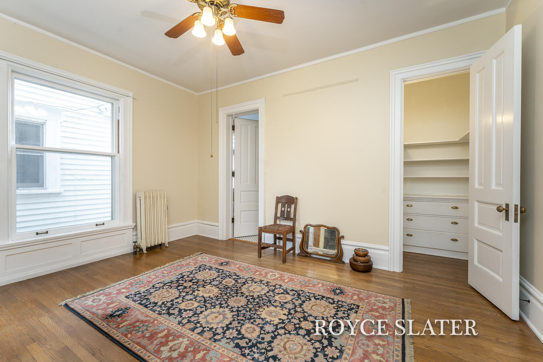 525 College Avenue SE