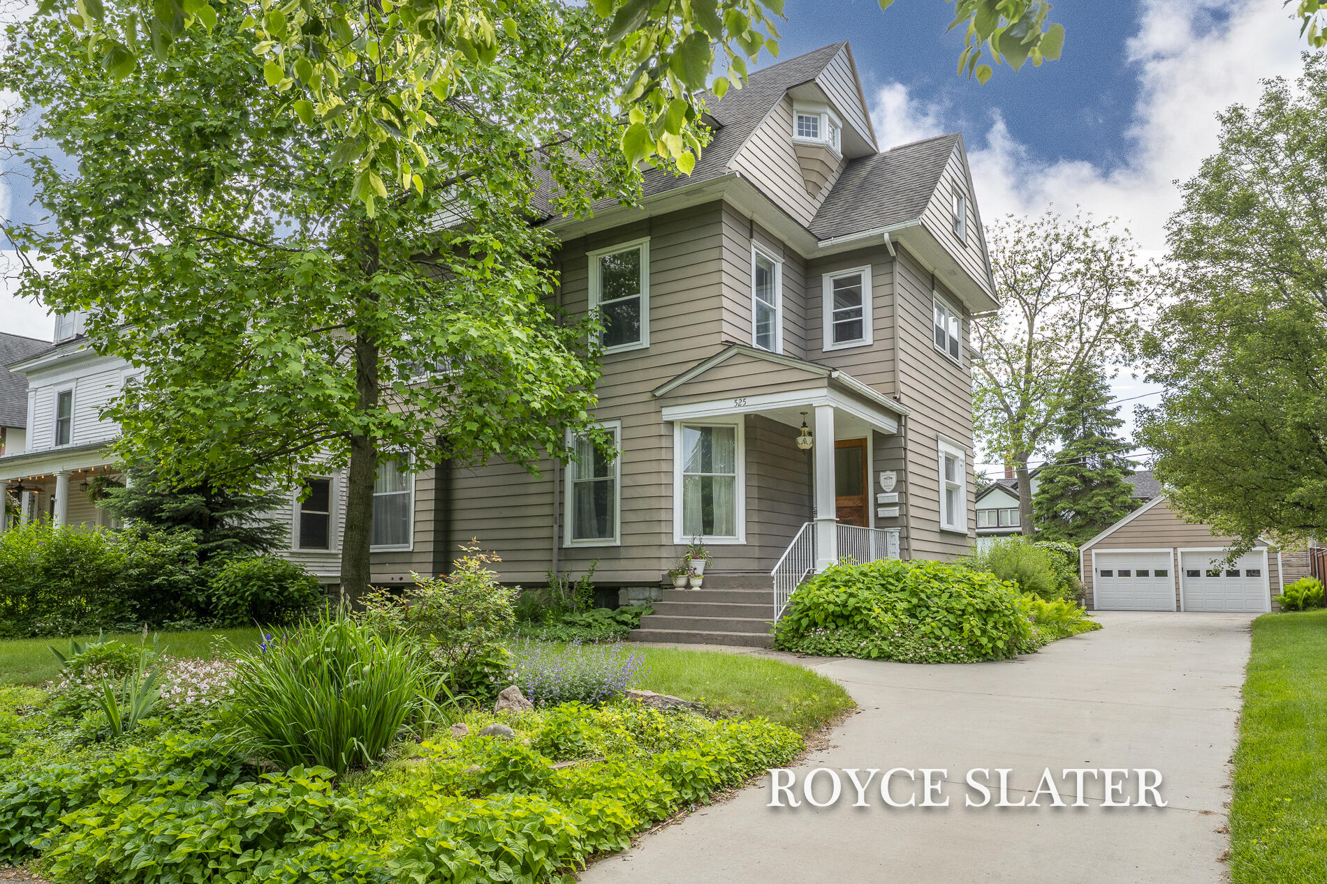 525 College Avenue SE
