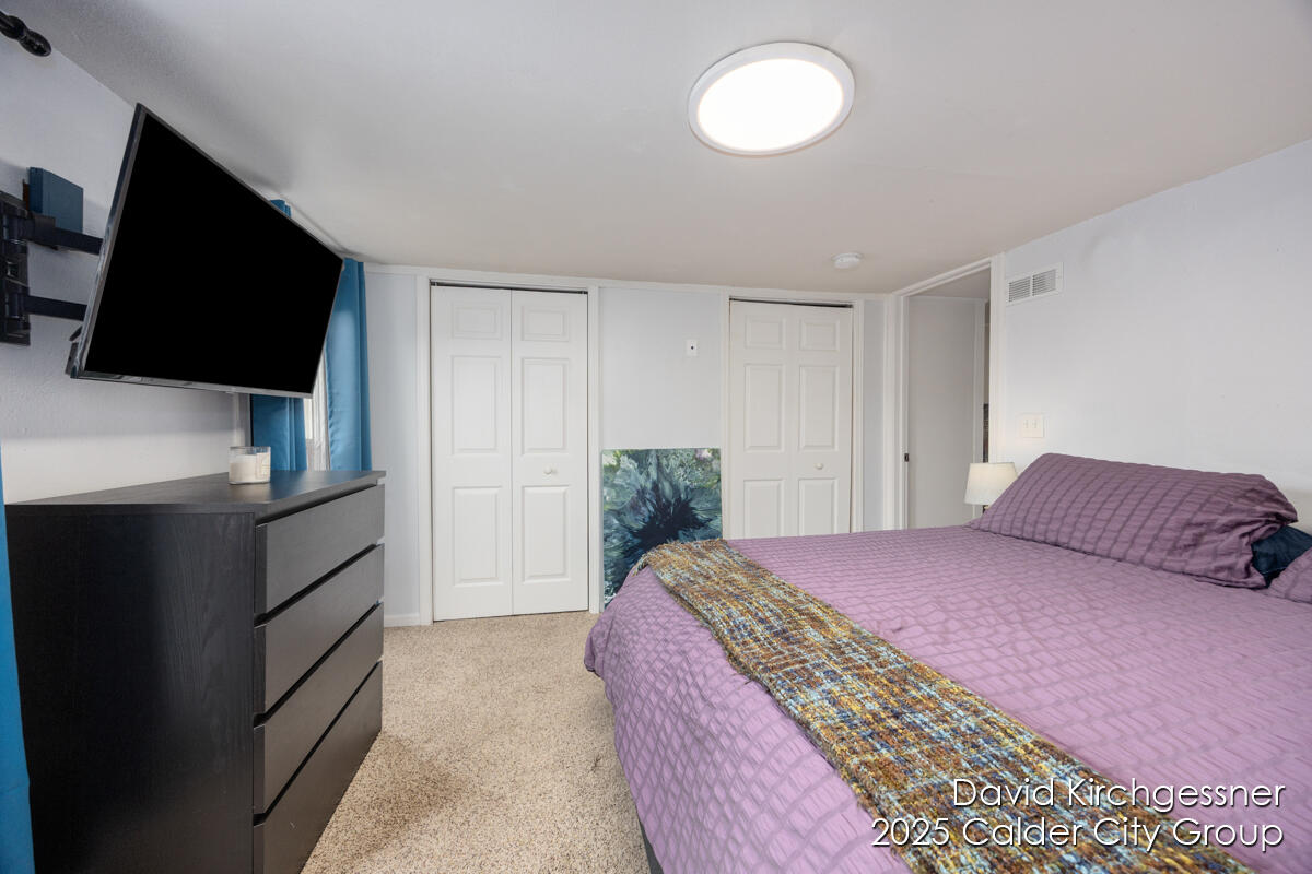 122 Dwight Avenue SE