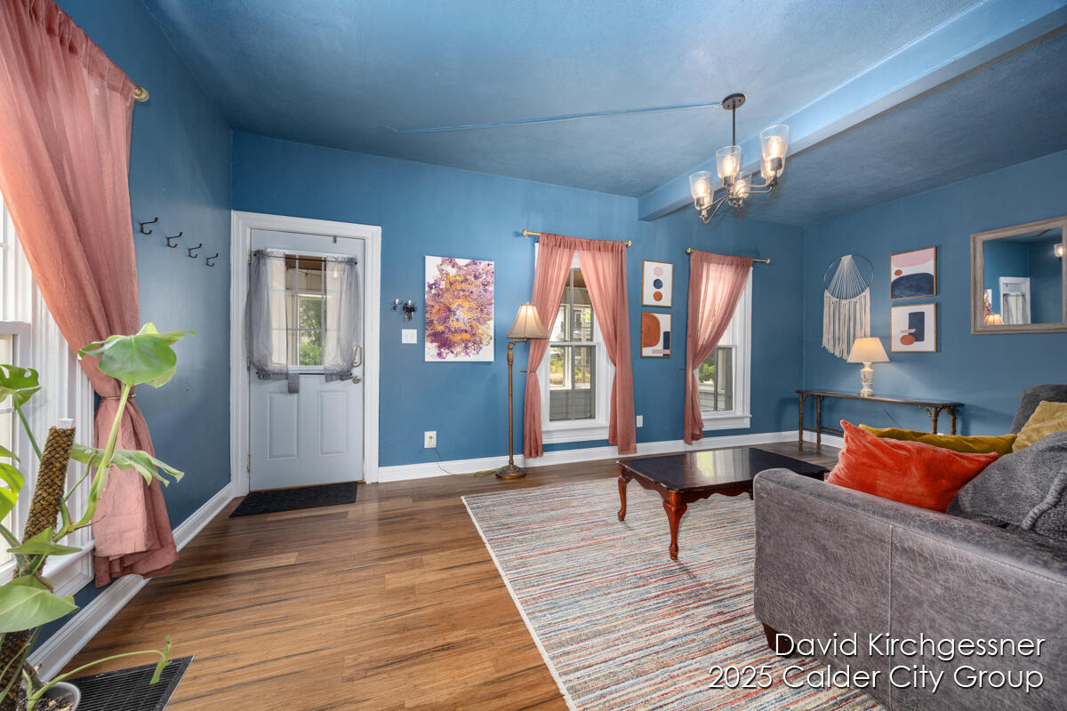 122 Dwight Avenue SE