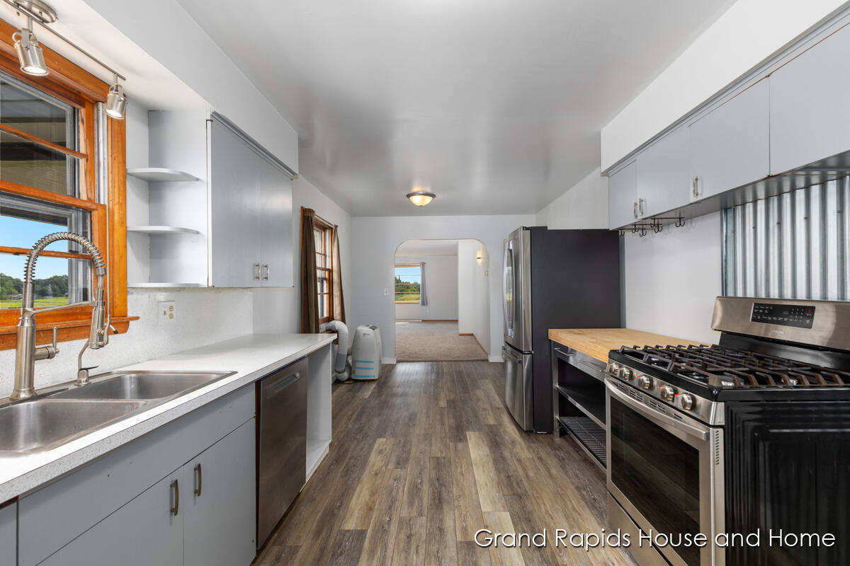 6596 S Grow Road