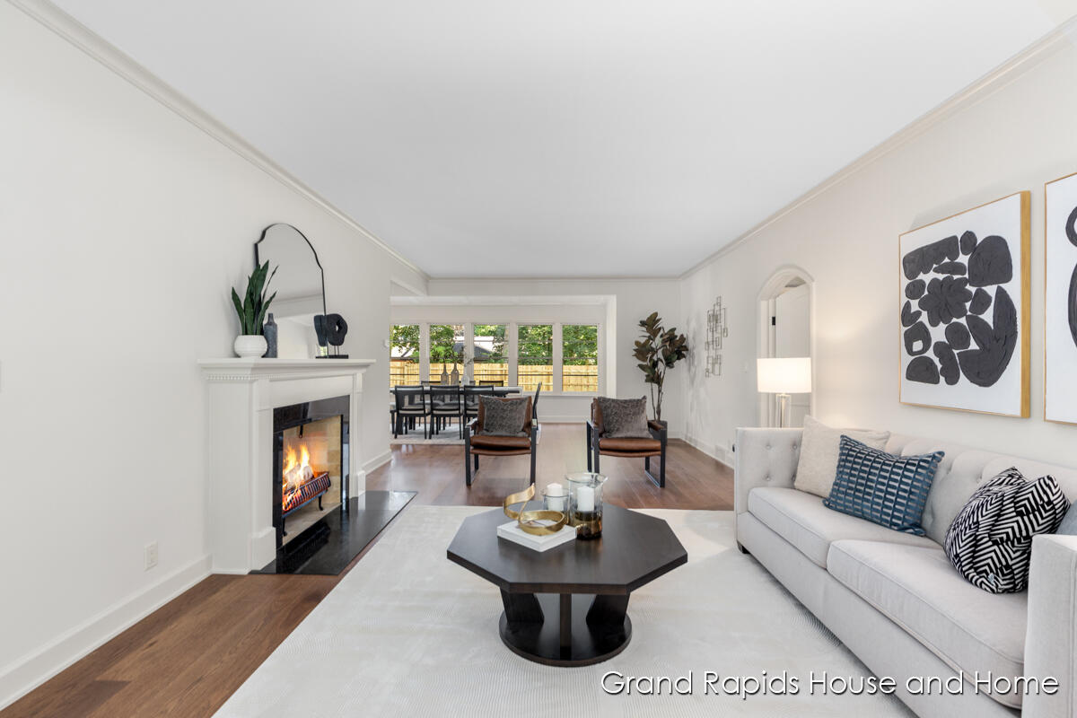 1609 Seminole Road SE