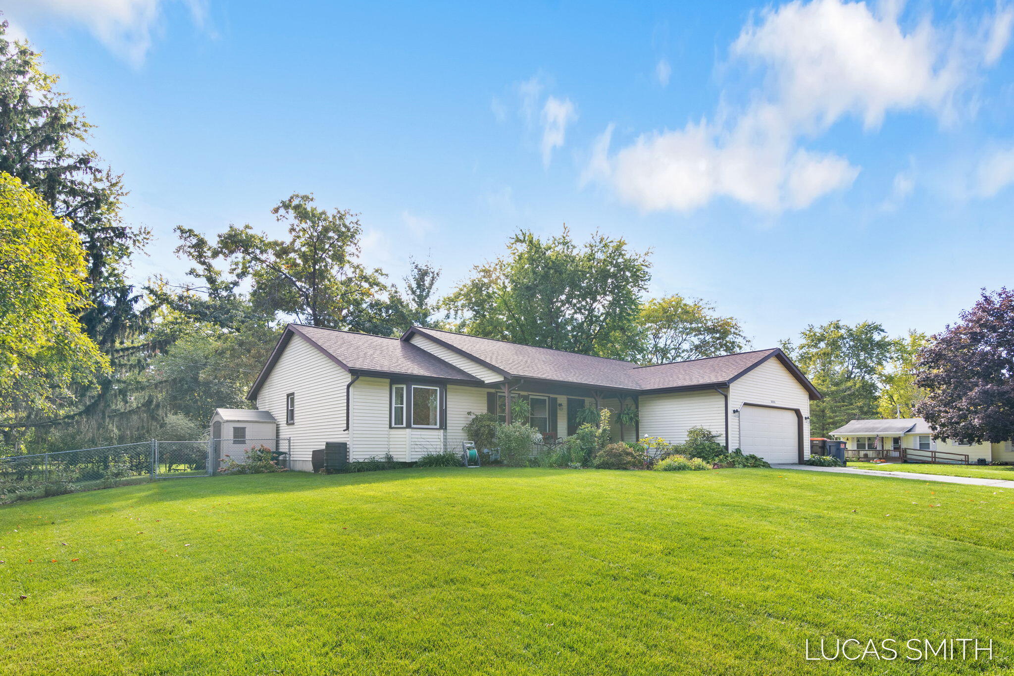 4256 W Grand Boulevard NW