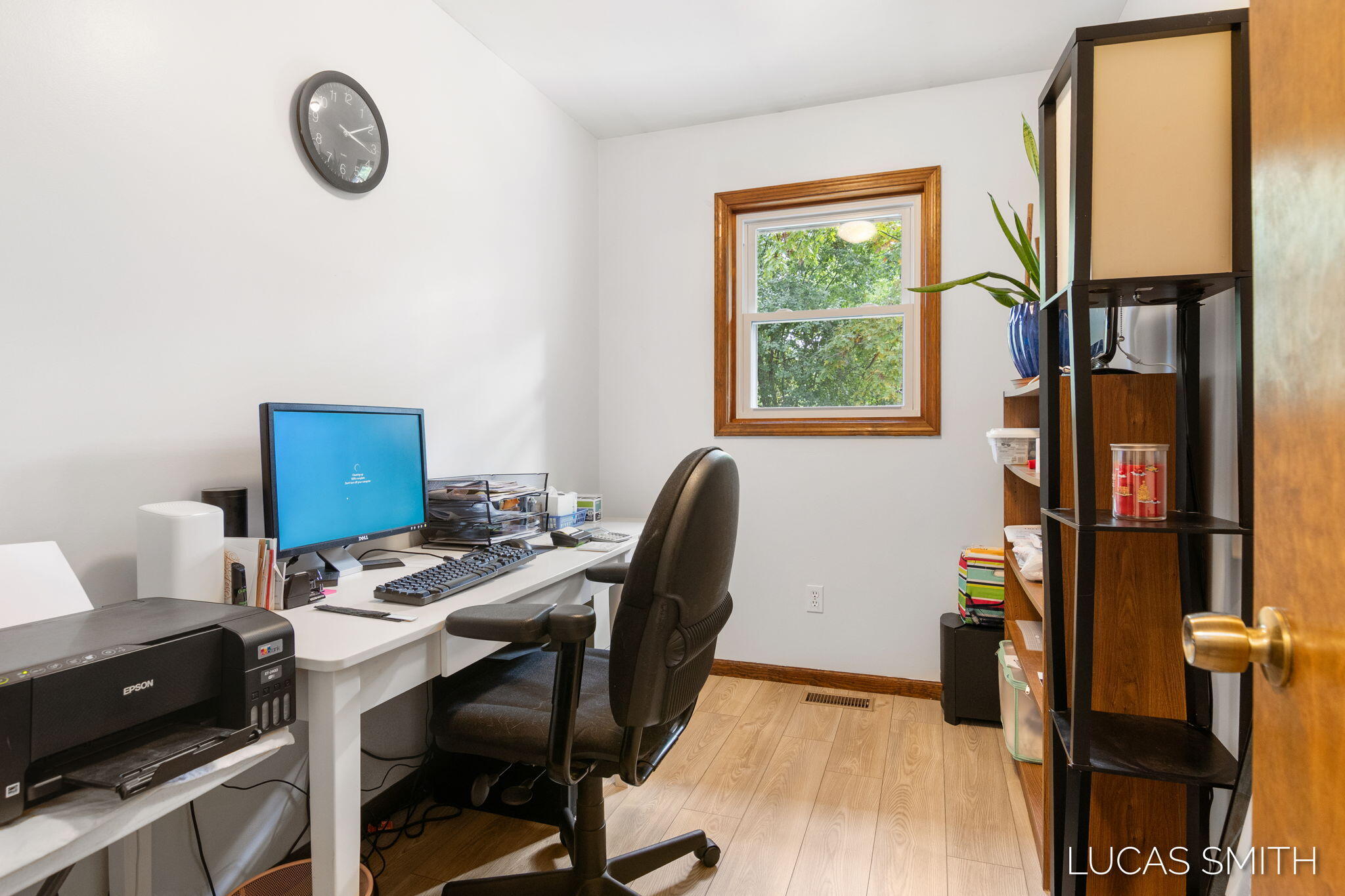 4256 W Grand Boulevard NW